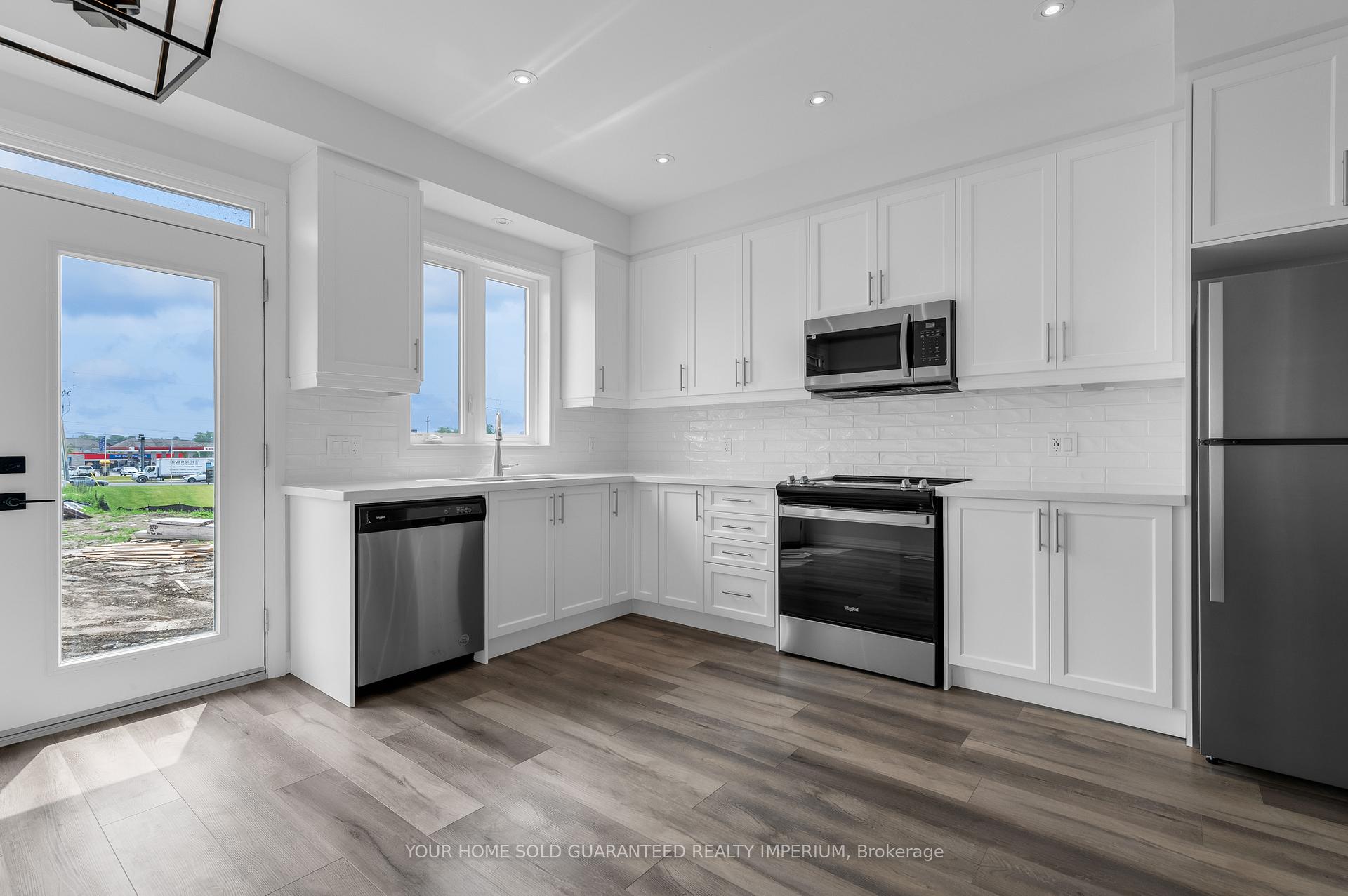Photo 19 of Unit 39, 61 Soho Street, Hamilton, Stoney Creek — HOMEH