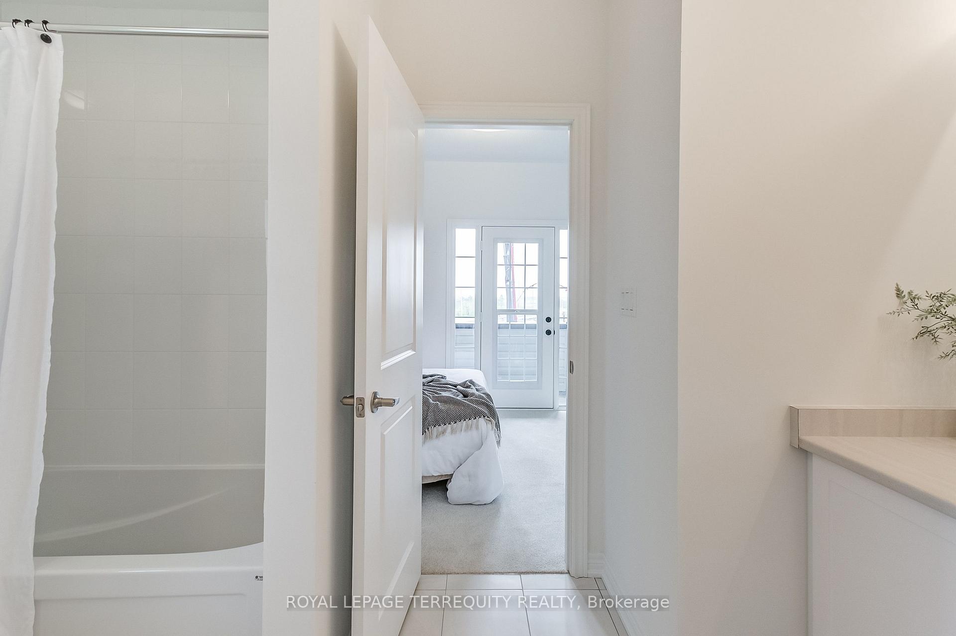 Photo 37 of 1276 Talisman Manor, Pickering, Rural Pickering — HOMEH