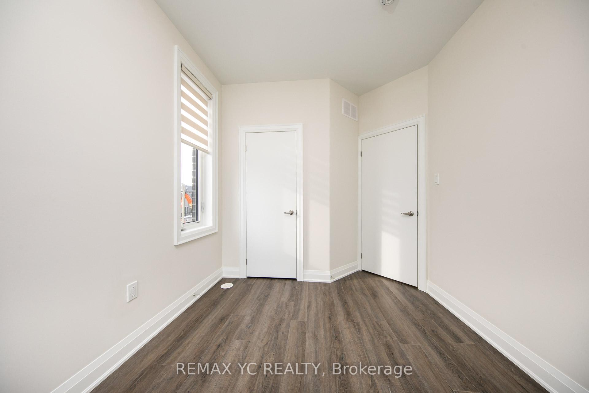 Photo 9 of 140 Rattenbury Road, Vaughan, Patterson — HOMEH