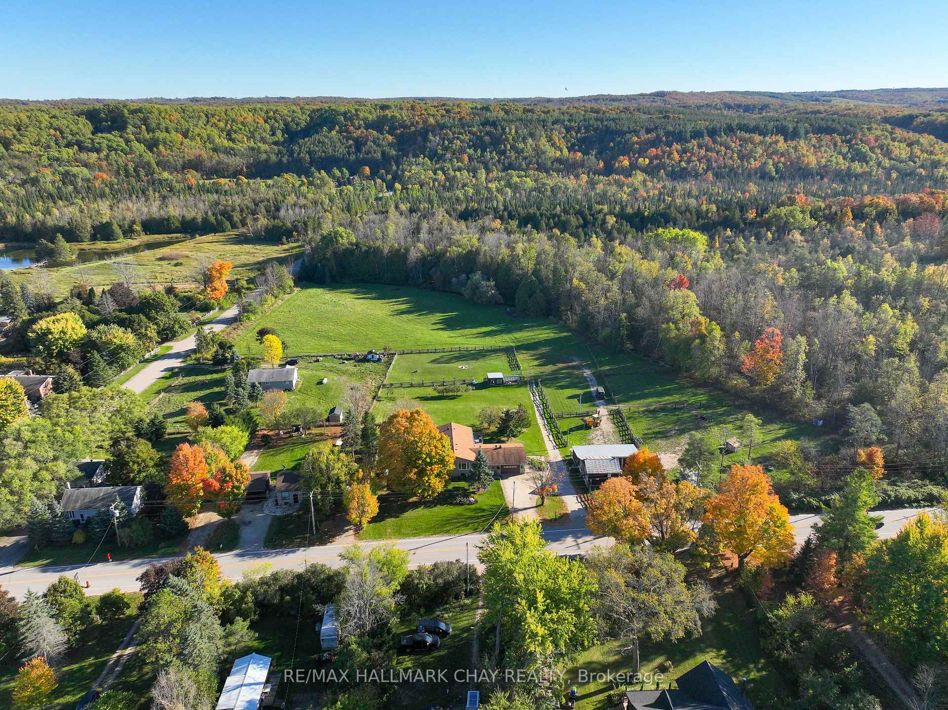 Photo 2 of 667280 20th Side Road, Mulmur, Rural Mulmur — HOMEH