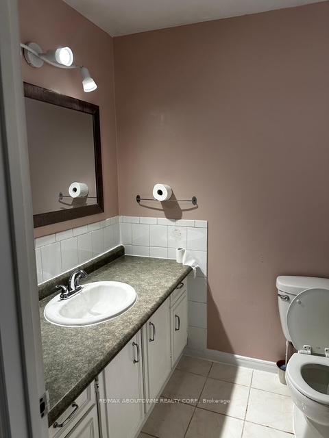 Photo 19 of 597 Upper Paradise Road, Hamilton, Gilbert — HOMEH