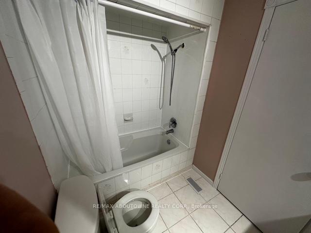 Photo 21 of 597 Upper Paradise Road, Hamilton, Gilbert — HOMEH