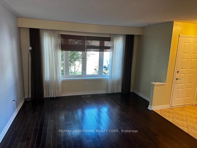 Photo 25 of 597 Upper Paradise Road, Hamilton, Gilbert — HOMEH