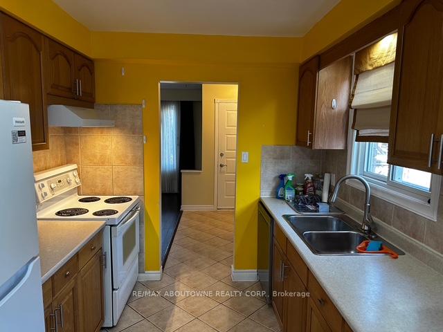 Photo 29 of 597 Upper Paradise Road, Hamilton, Gilbert — HOMEH