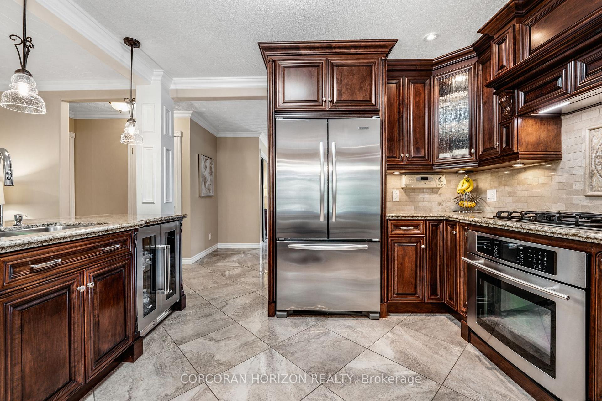 Photo 10 of 228 Michener Crescent, Kitchener — HOMEH