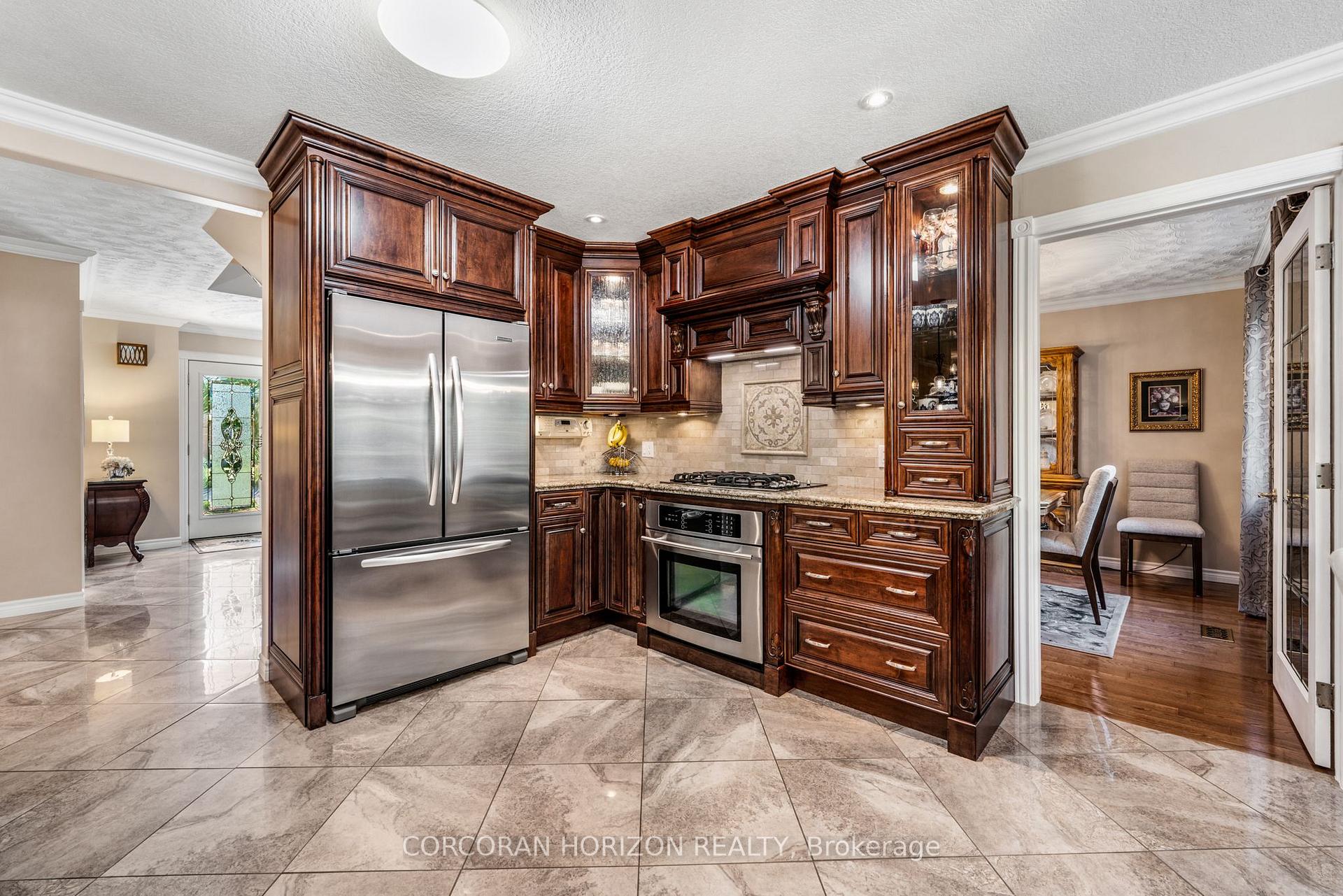 Photo 12 of 228 Michener Crescent, Kitchener — HOMEH