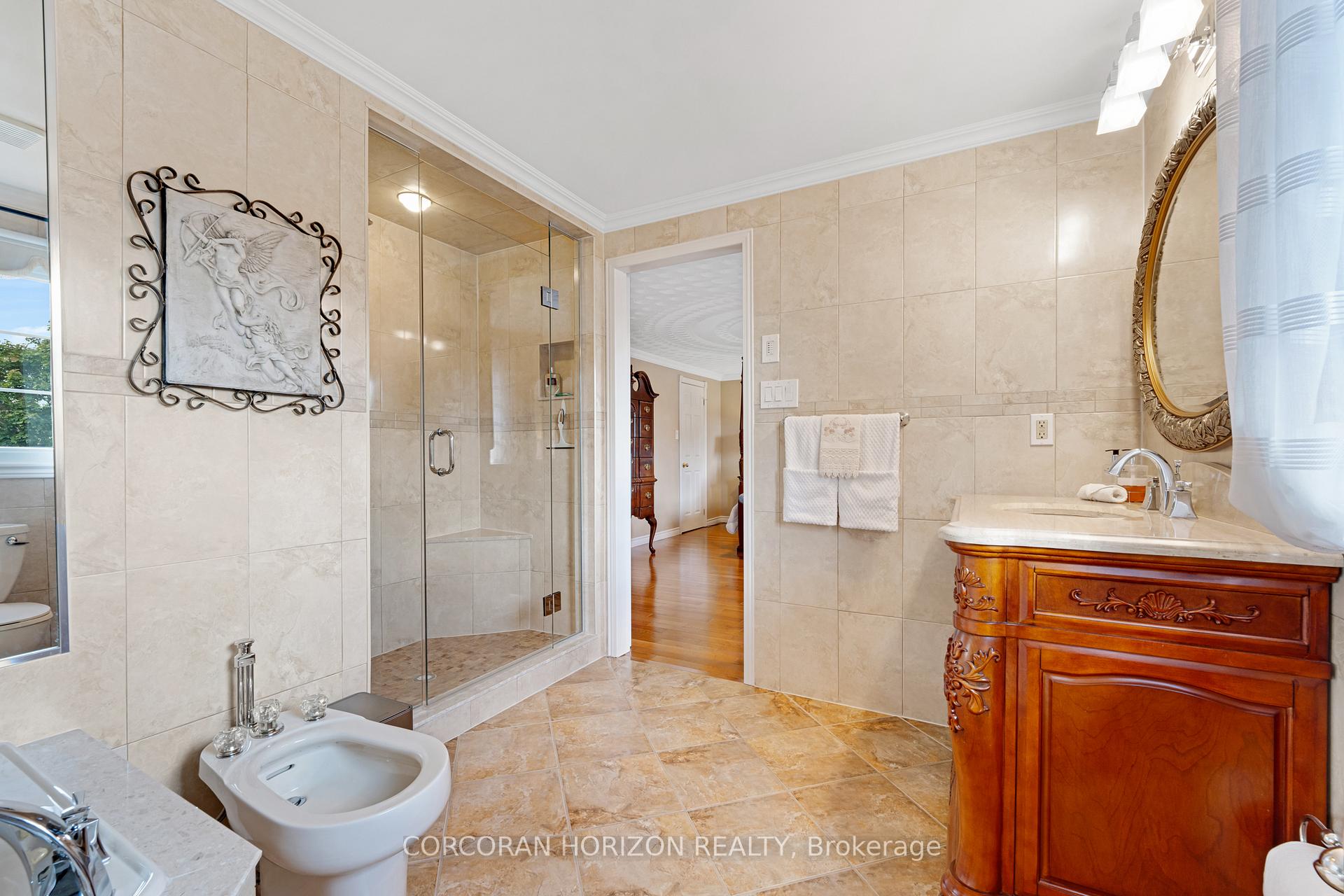 Photo 24 of 228 Michener Crescent, Kitchener — HOMEH