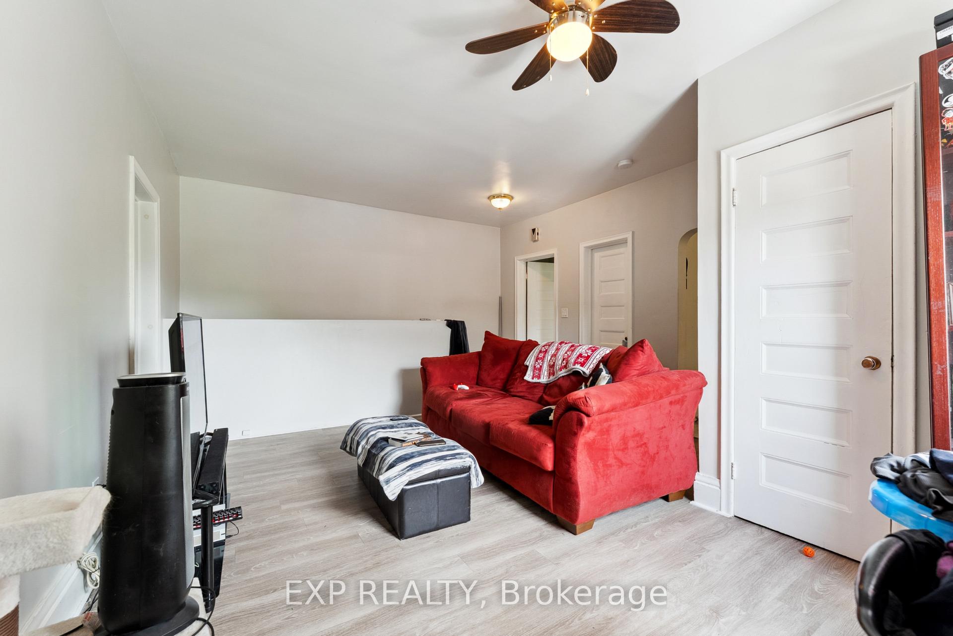 Photo 3 of Unit Apt 3, 17 Spring Street, Quinte West, Trenton Ward — HOMEH