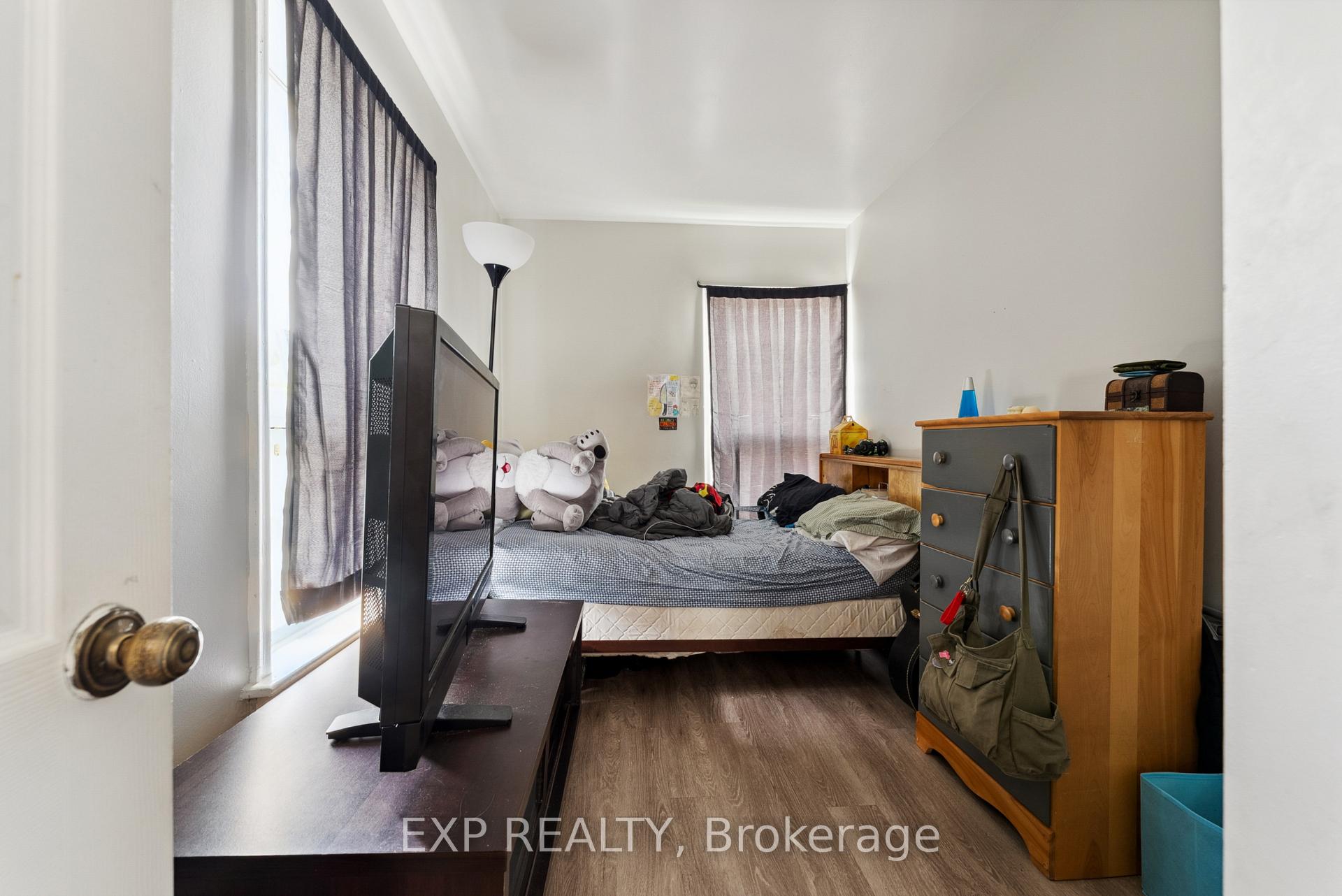 Photo 8 of Unit Apt 3, 17 Spring Street, Quinte West, Trenton Ward — HOMEH