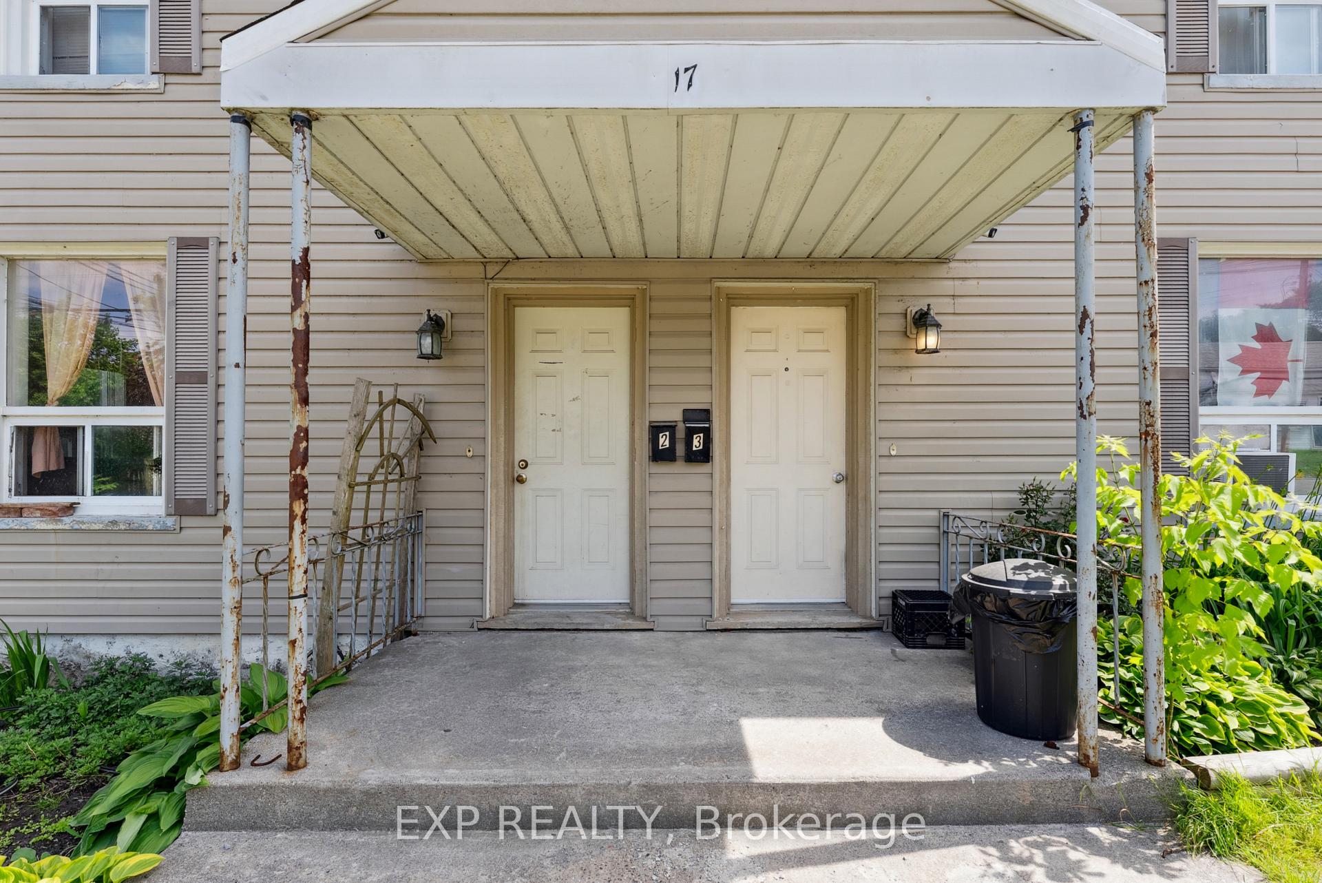 Photo 11 of 17 Spring Street, Quinte West, Trenton Ward — HOMEH