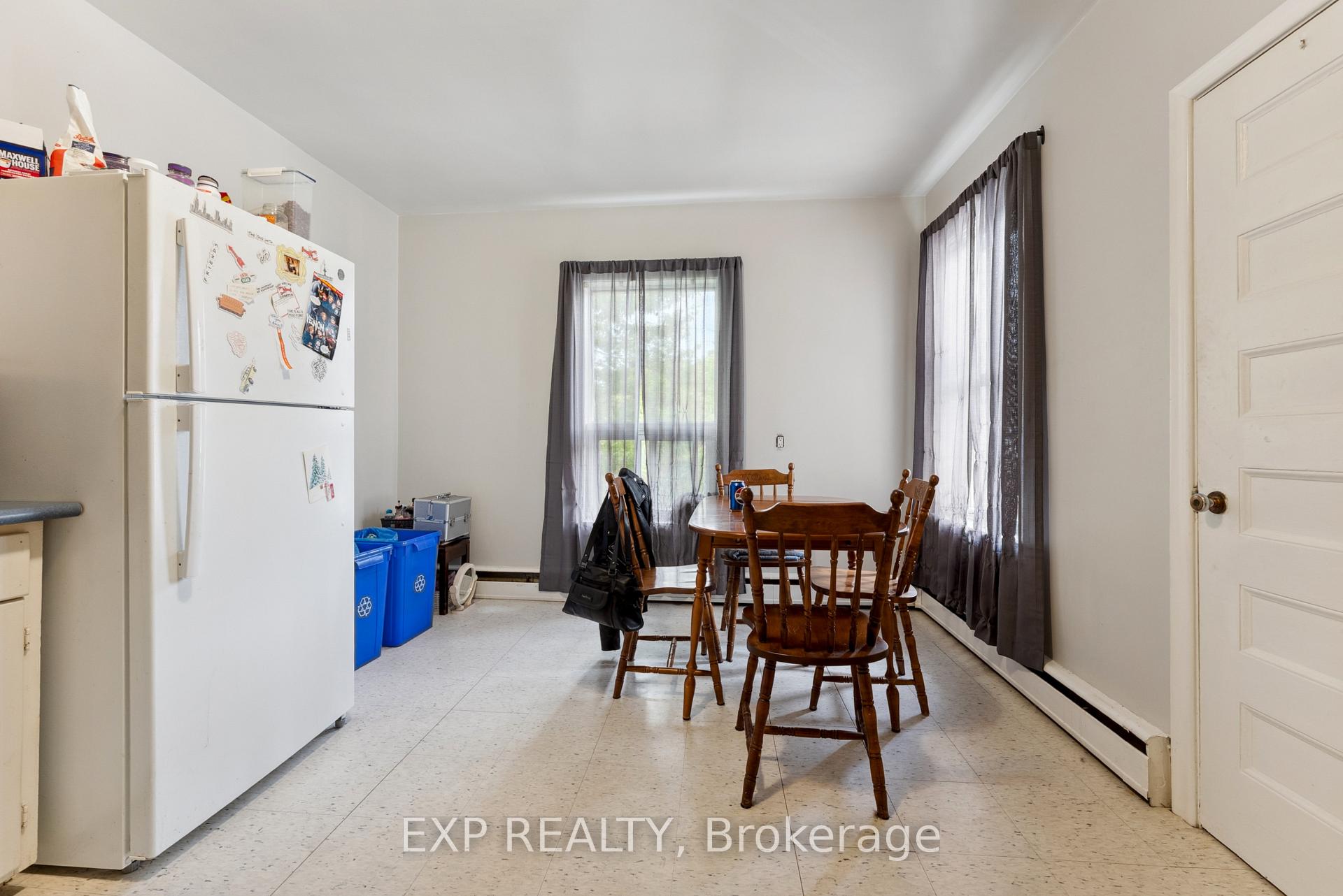 Photo 16 of 17 Spring Street, Quinte West, Trenton Ward — HOMEH