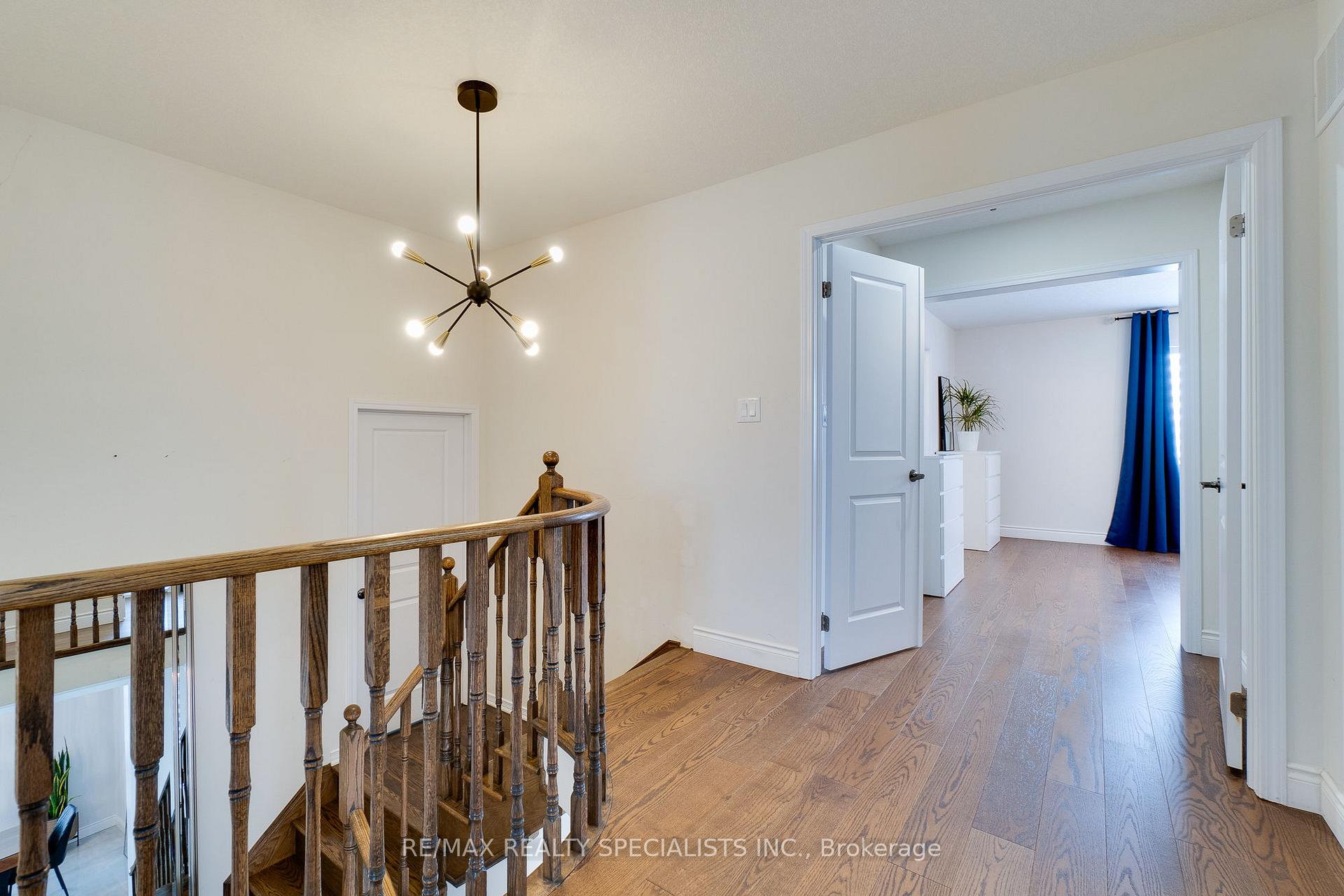 Photo 62 of 81 Larry Crescent, Haldimand — HOMEH