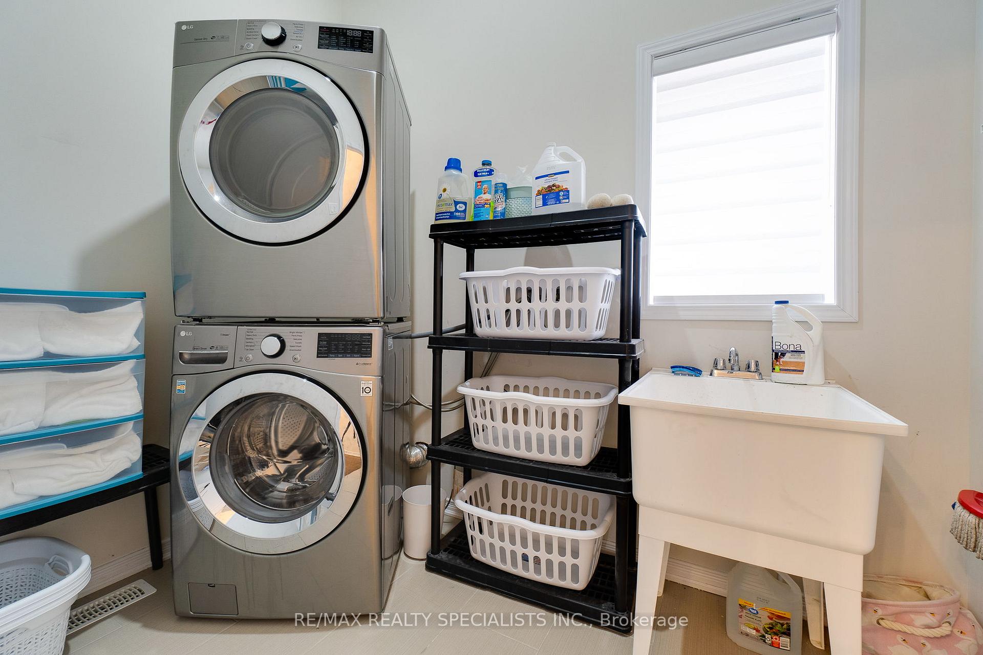 Photo 53 of 81 Larry Crescent, Haldimand — HOMEH