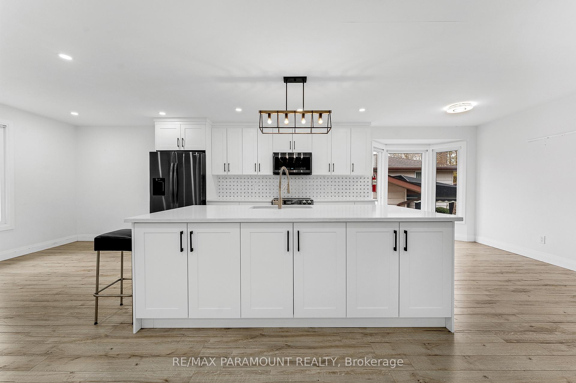 Photo 9 of 511 Gauthier Drive, Tecumseh — HOMEH