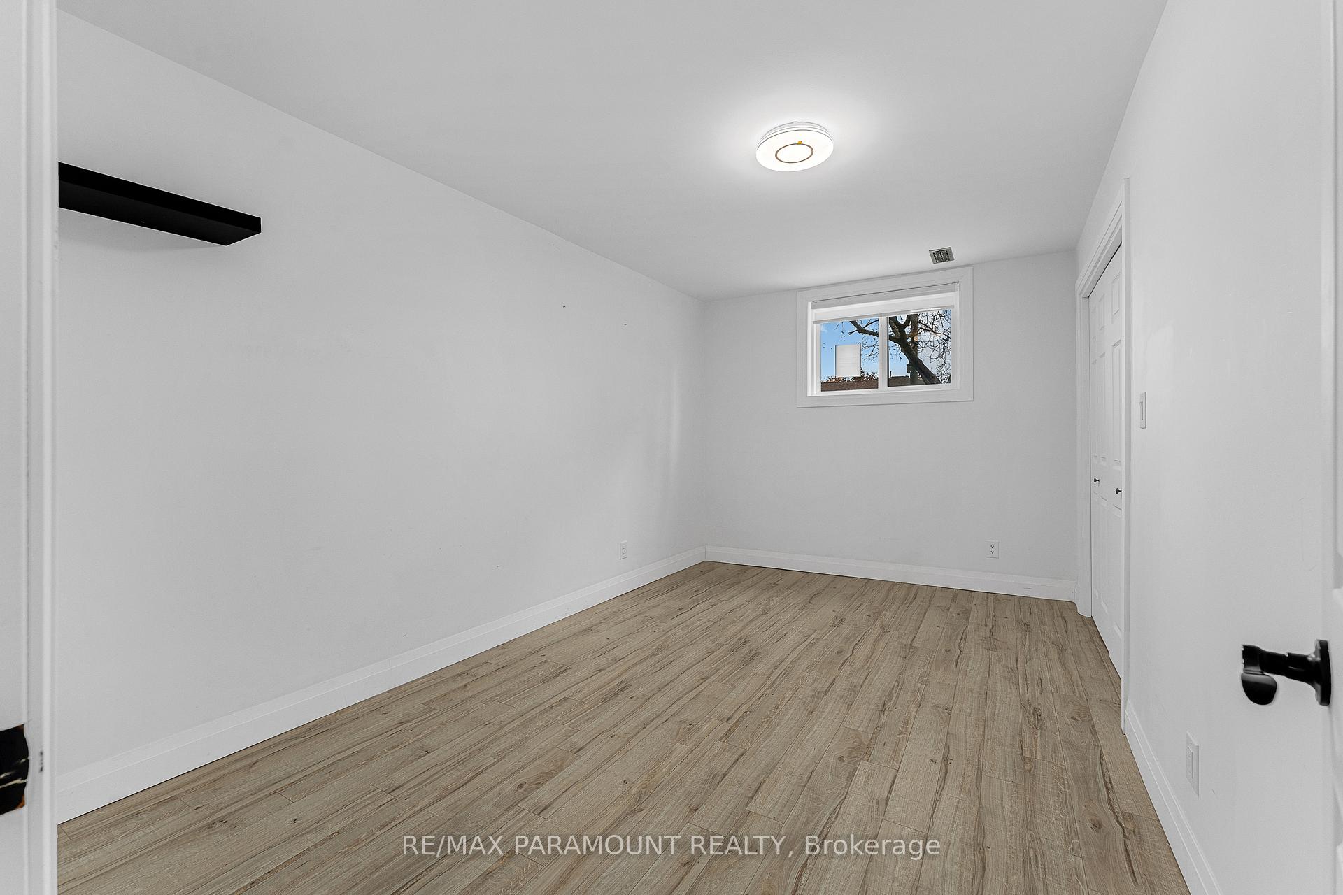 Photo 23 of 511 Gauthier Drive, Tecumseh — HOMEH