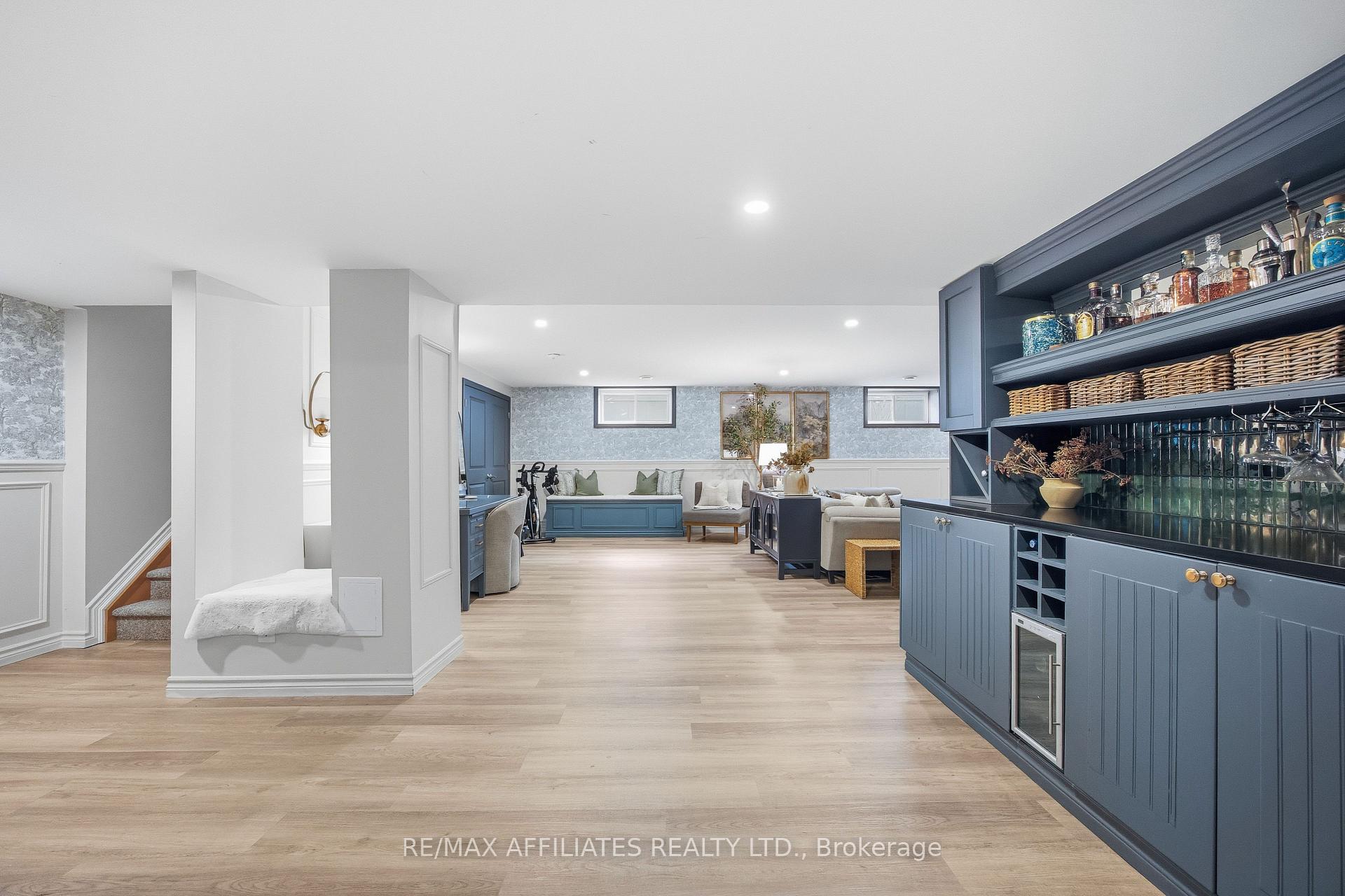 Photo 28 of 19 Senators Gate Drive, Perth — HOMEH