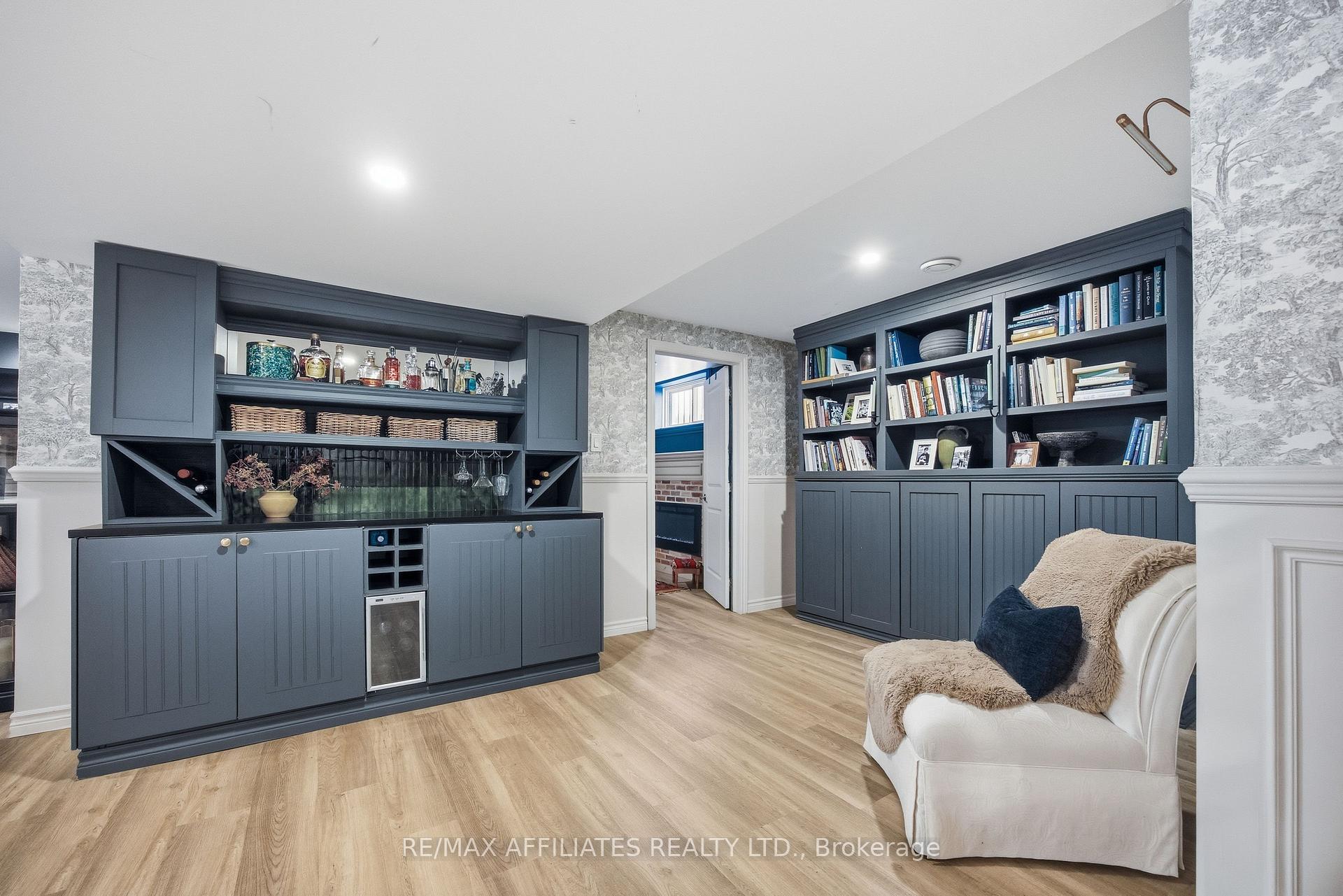 Photo 29 of 19 Senators Gate Drive, Perth — HOMEH
