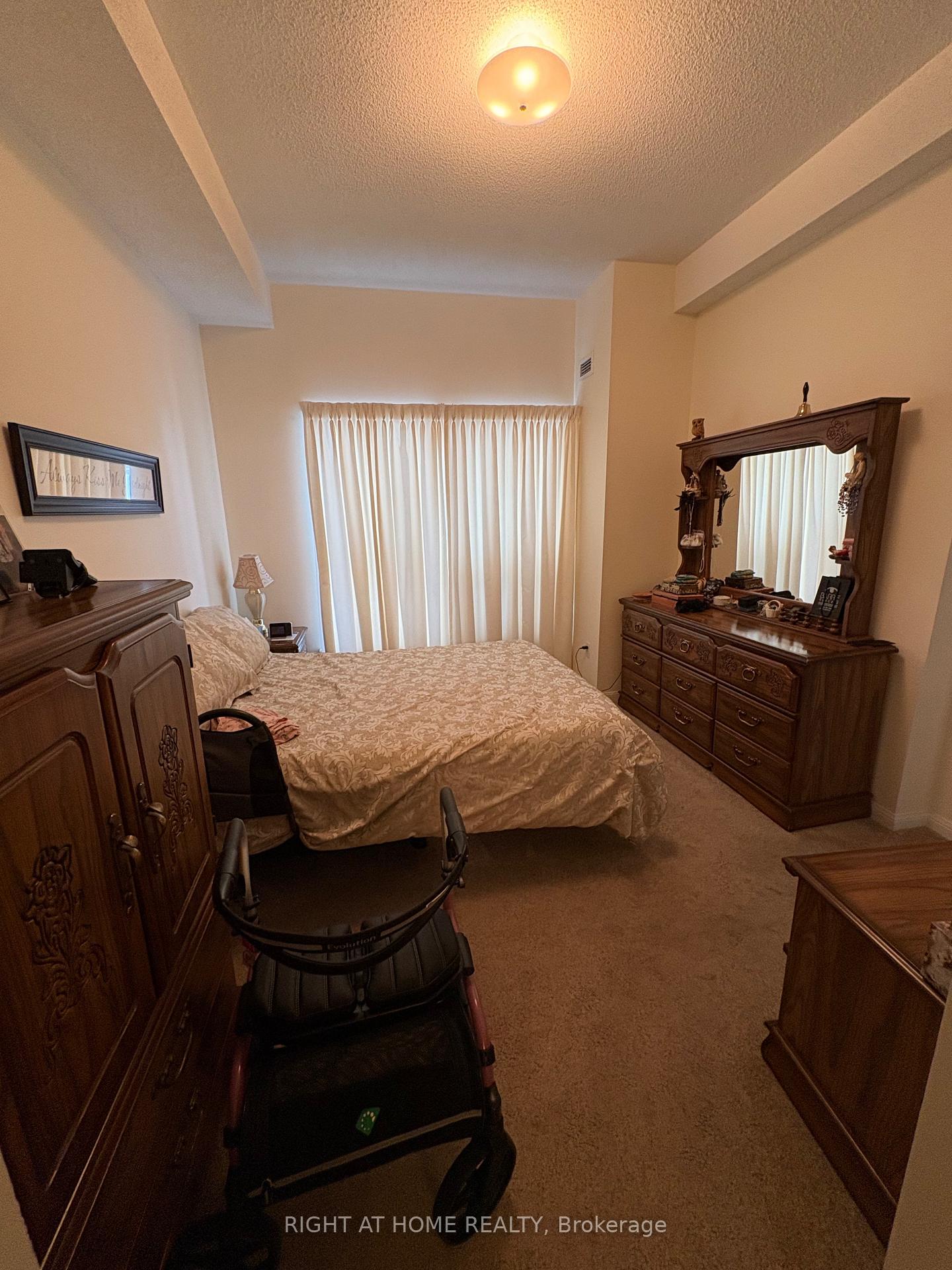 Photo 9 of Unit 109, 94 Dean Avenue, Barrie, Painswick South — HOMEH