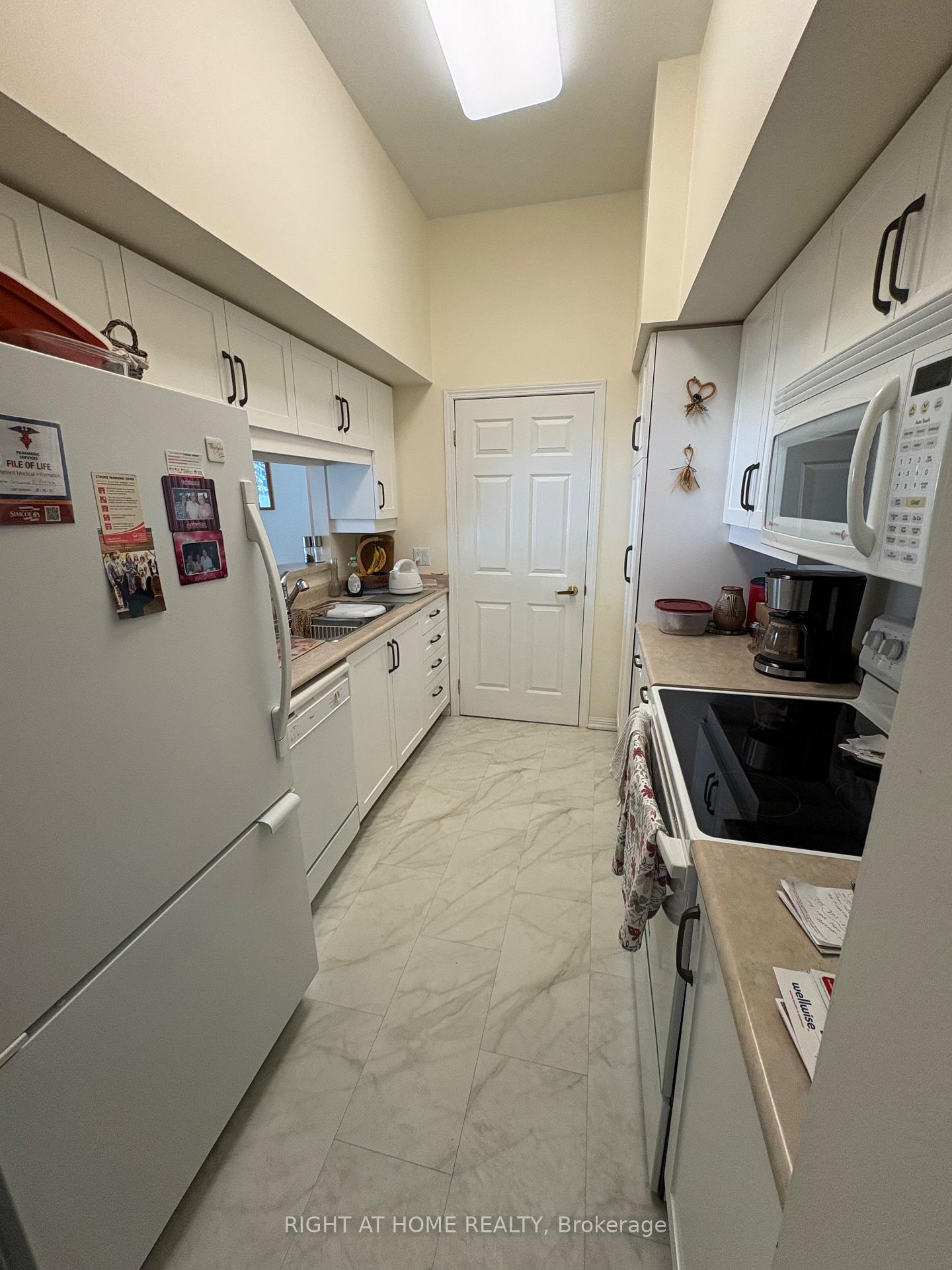 Photo 13 of Unit 109, 94 Dean Avenue, Barrie, Painswick South — HOMEH