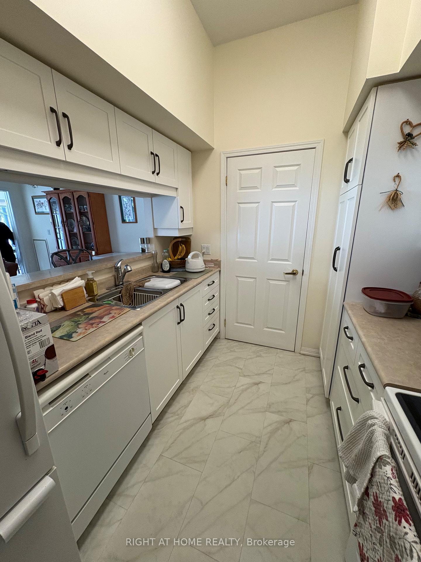 Photo 14 of Unit 109, 94 Dean Avenue, Barrie, Painswick South — HOMEH