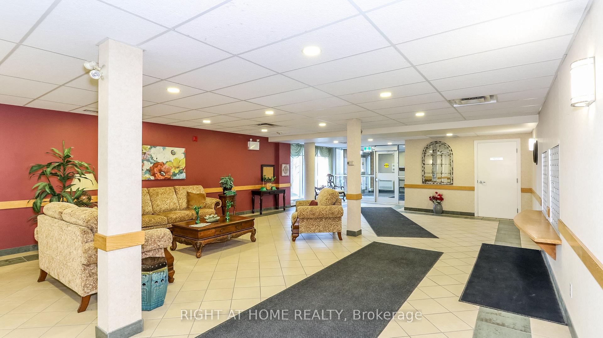 Photo 20 of Unit 109, 94 Dean Avenue, Barrie, Painswick South — HOMEH