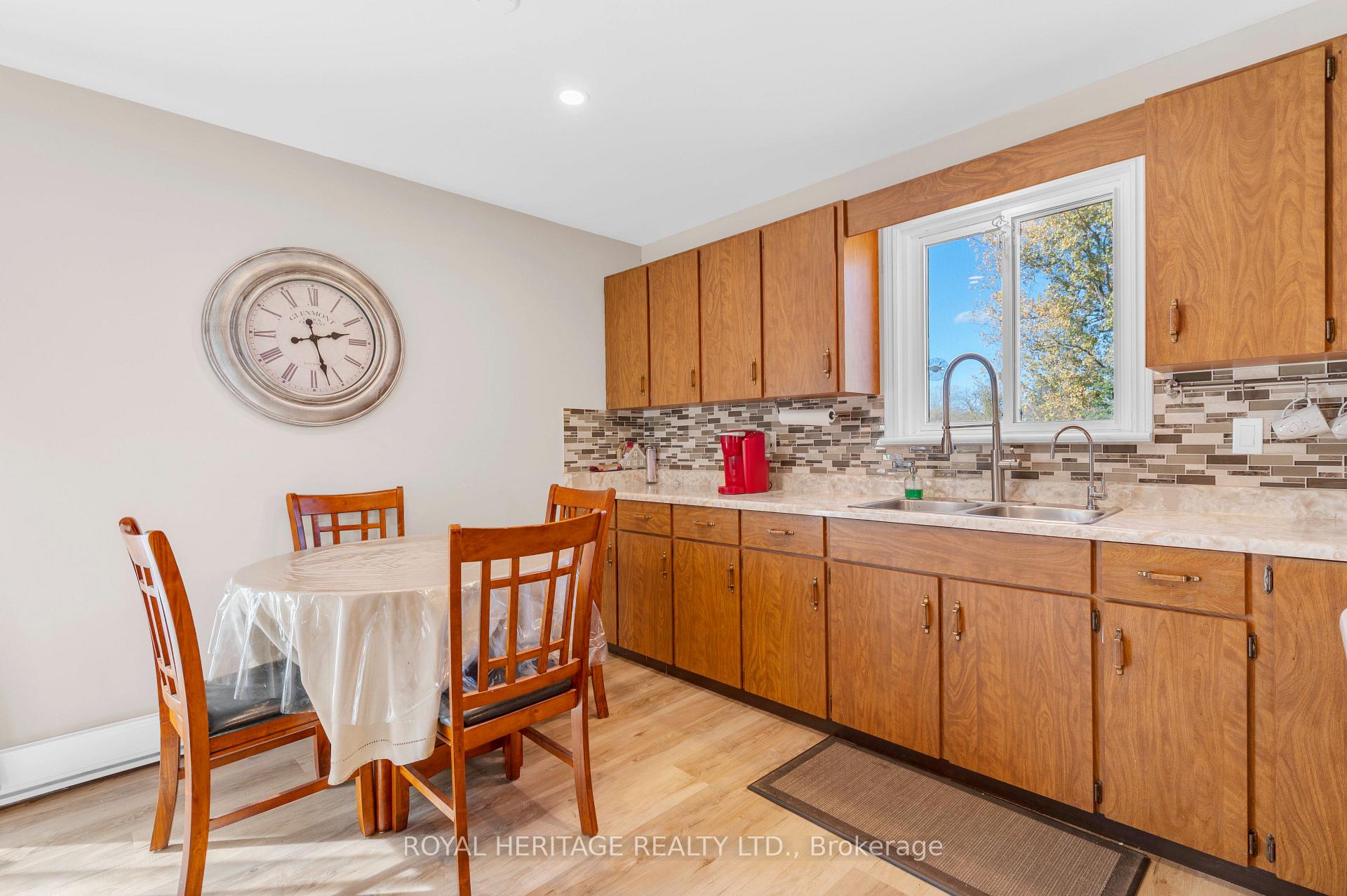 Photo 10 of 398 Mowbray Road, First Nations — HOMEH