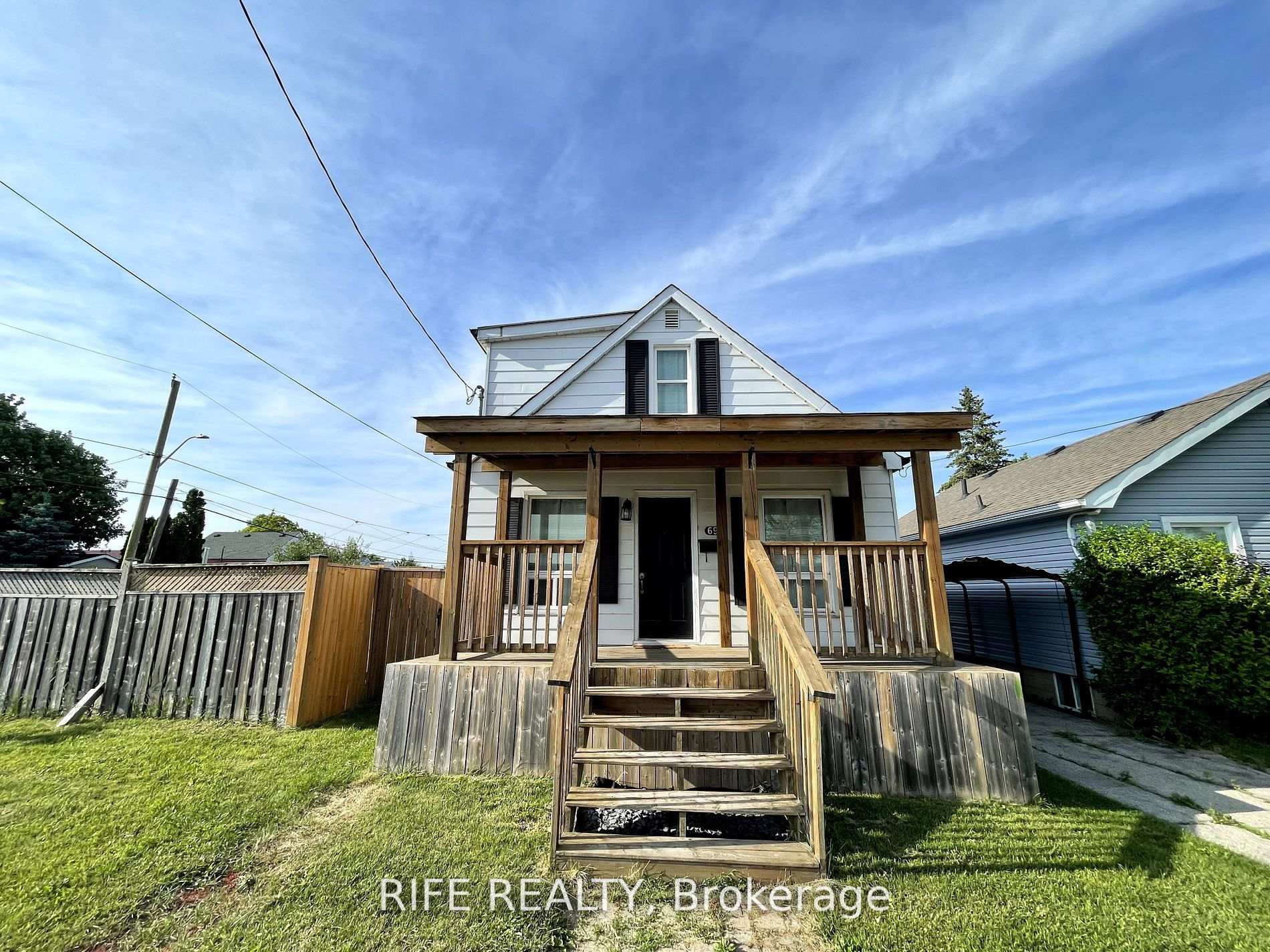 Photo 1 of 691 Rennie Street, Hamilton, Parkview — HOMEH
