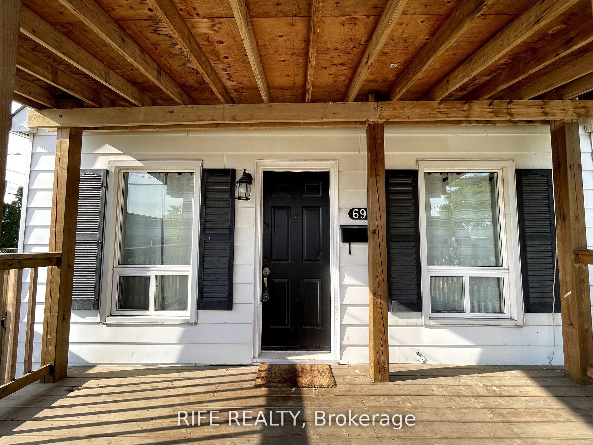 Photo 5 of 691 Rennie Street, Hamilton, Parkview — HOMEH