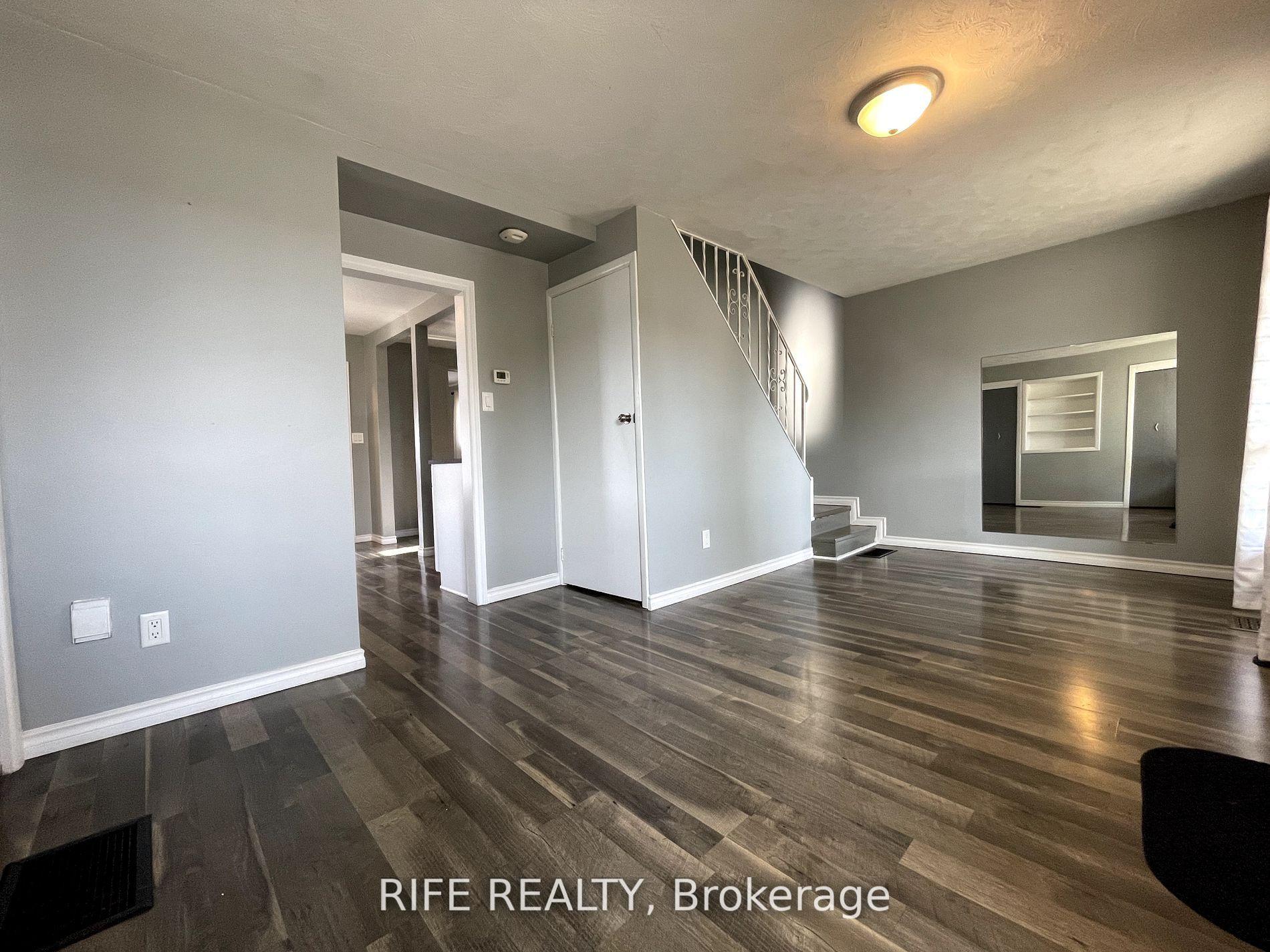 Photo 15 of 691 Rennie Street, Hamilton, Parkview — HOMEH