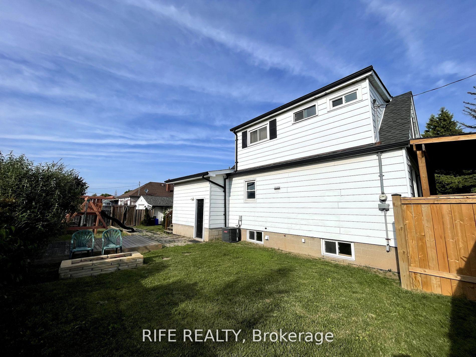 Photo 24 of 691 Rennie Street, Hamilton, Parkview — HOMEH