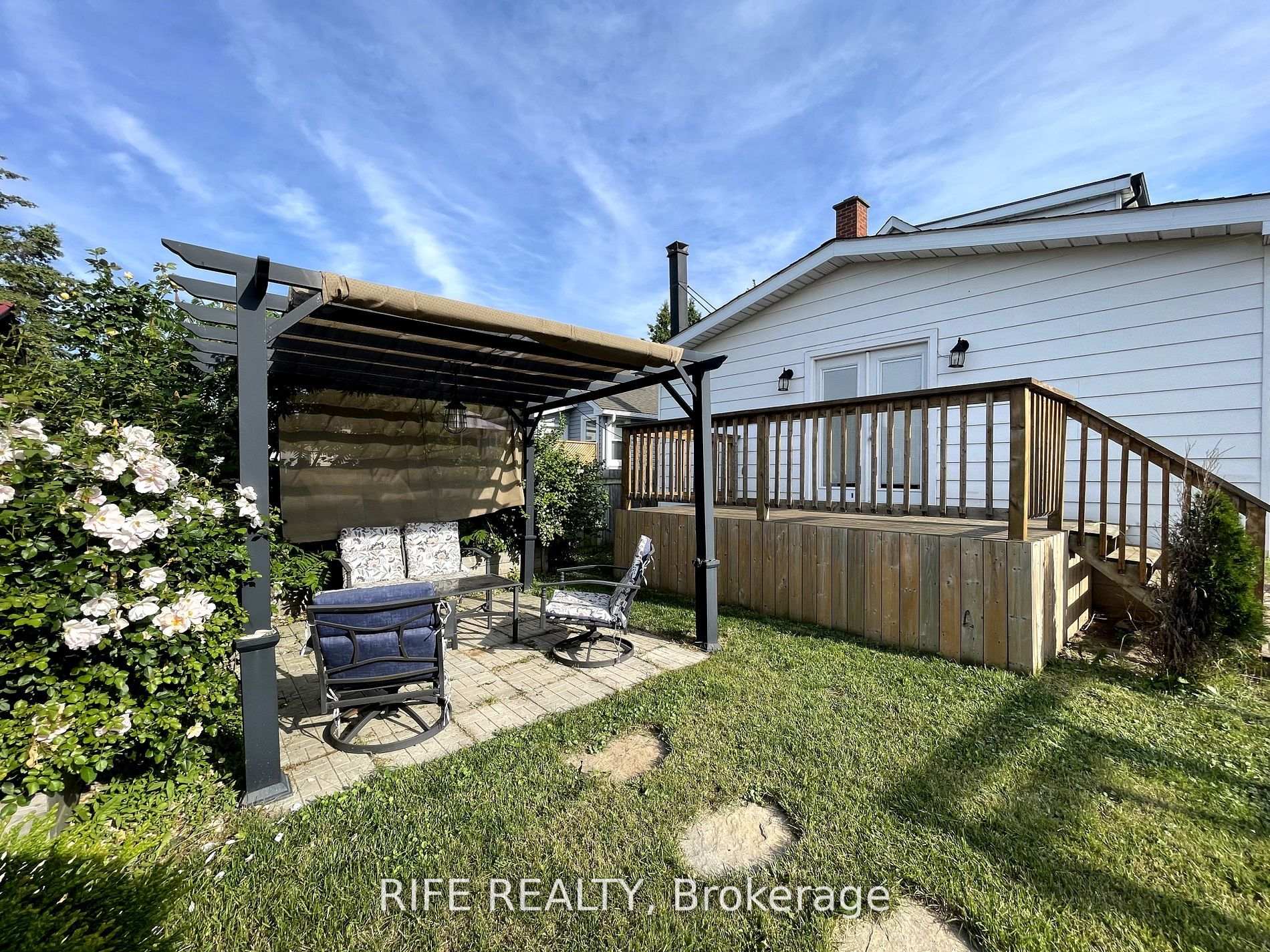Photo 26 of 691 Rennie Street, Hamilton, Parkview — HOMEH
