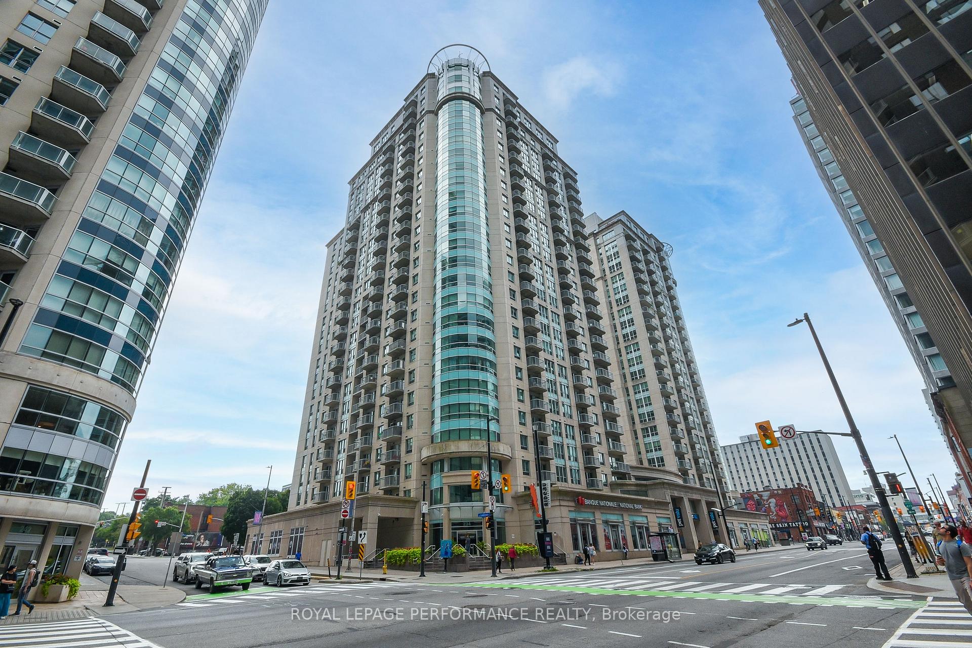 Front of Unit 1107, 234 Rideau Street