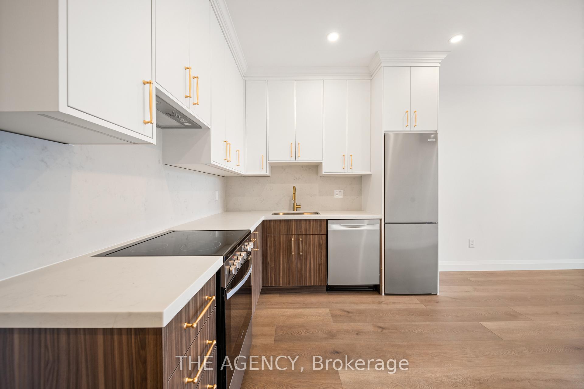 Photo 7 of Unit 6, 153 Main Street E, Milton, Old Milton — HOMEH