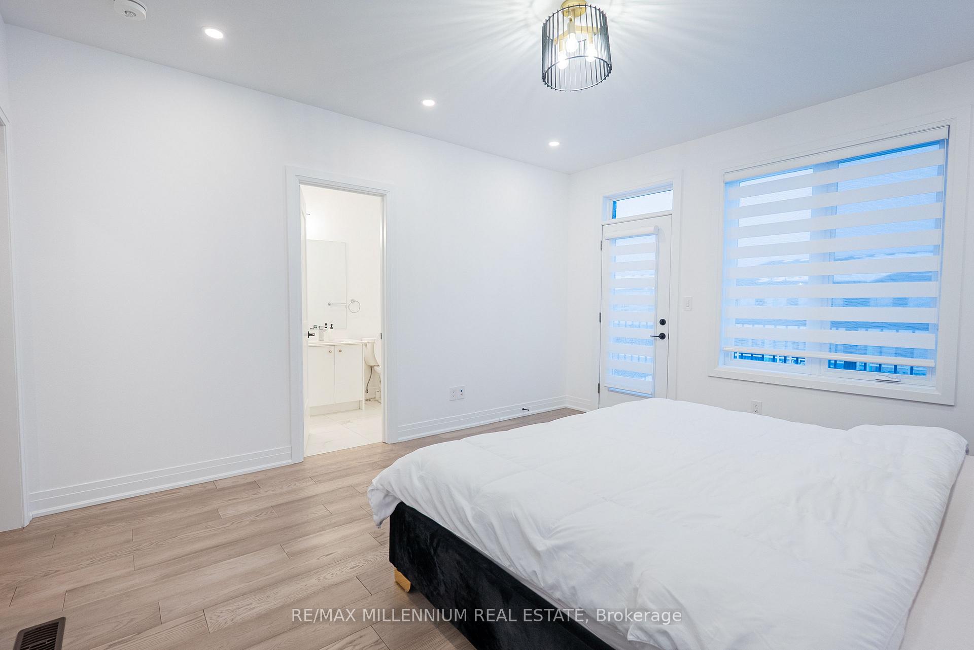 Photo 36 of 71 Mumbai Drive, Markham, Middlefield — HOMEH