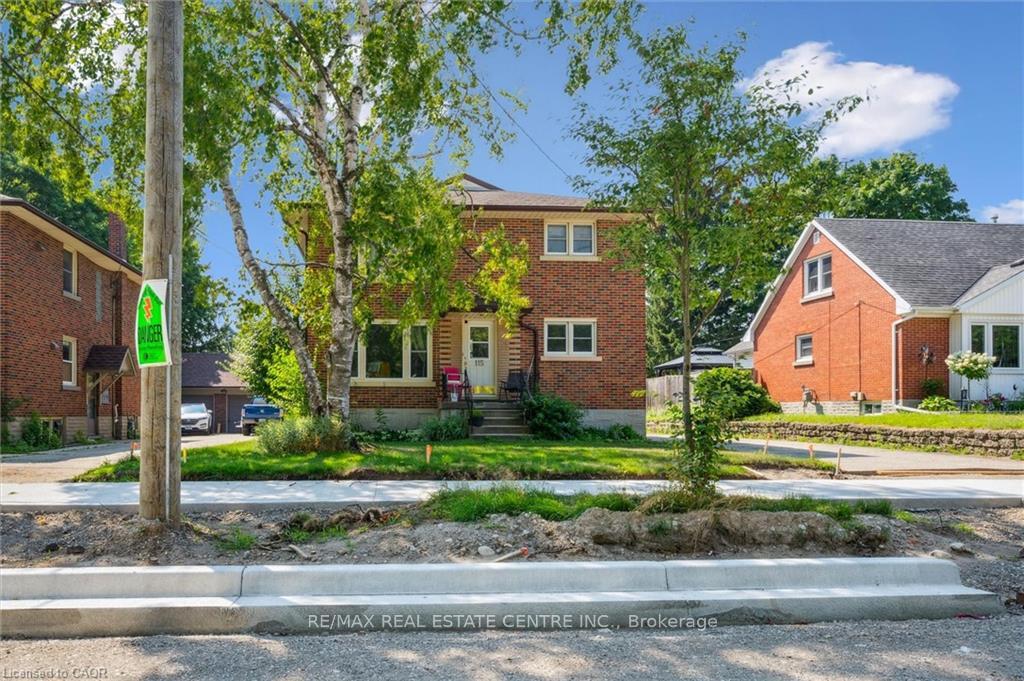 Front of Unit 3, 115 Marlborough Avenue