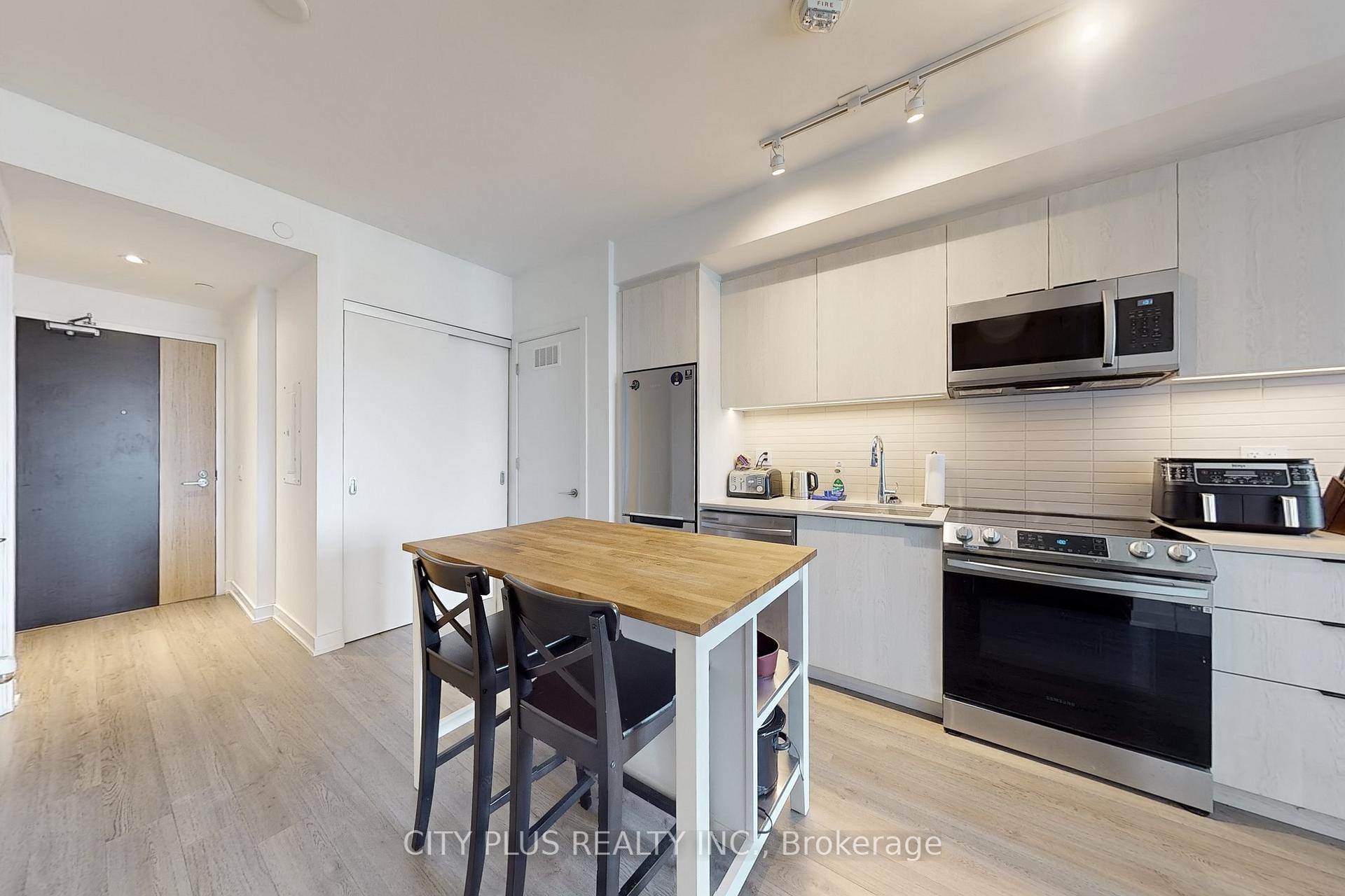 Photo 9 of Unit 1415, 50 Power Street, Toronto, Moss Park — HOMEH