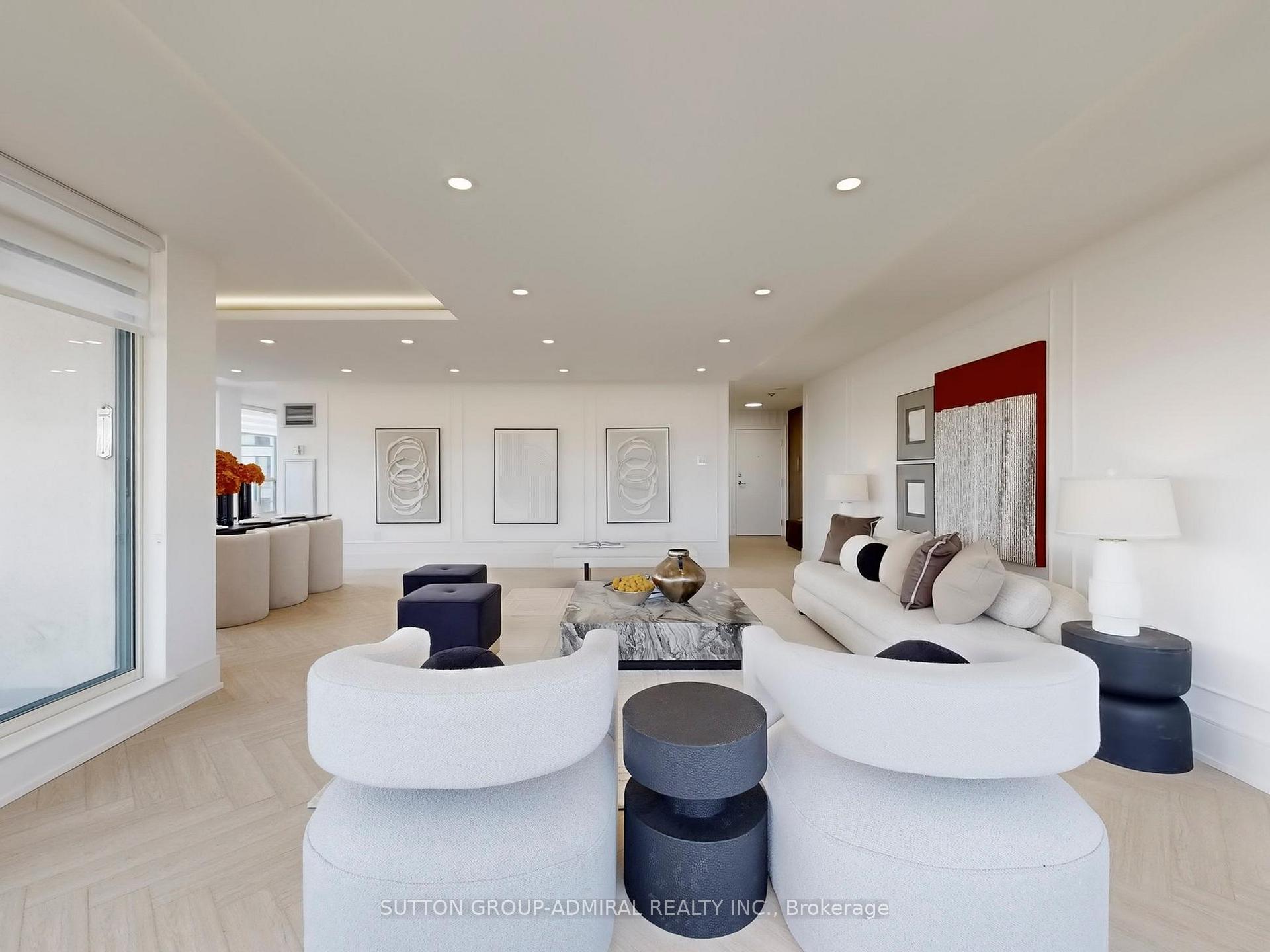 Photo 5 of Unit 704, 1 Clark Avenue W, Vaughan, Crestwood-Springfarm-Yorkhill — HOMEH