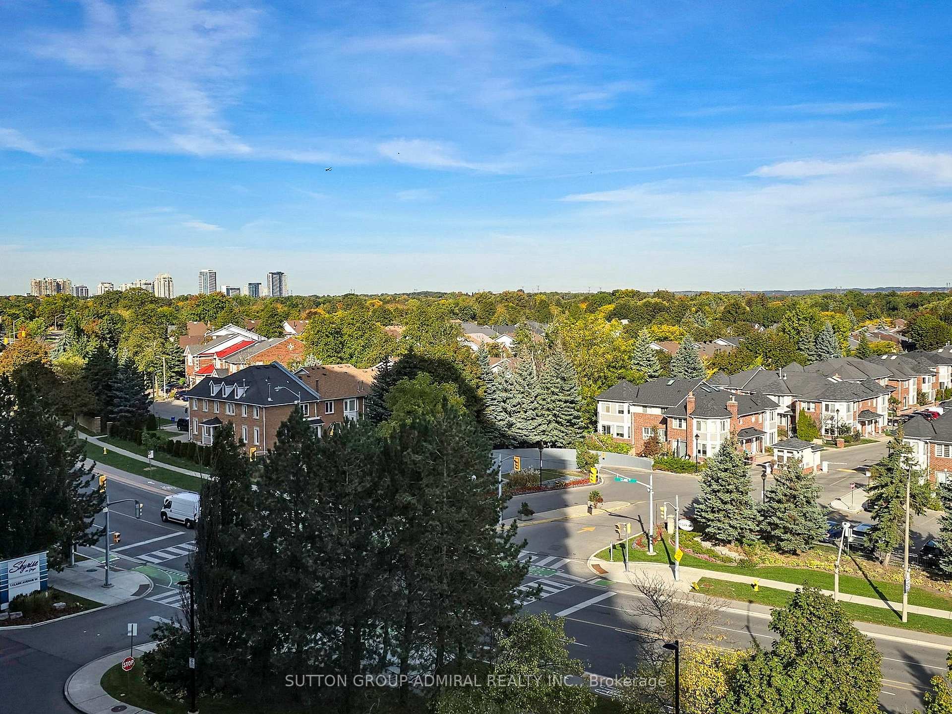 Photo 44 of Unit 704, 1 Clark Avenue W, Vaughan, Crestwood-Springfarm-Yorkhill — HOMEH