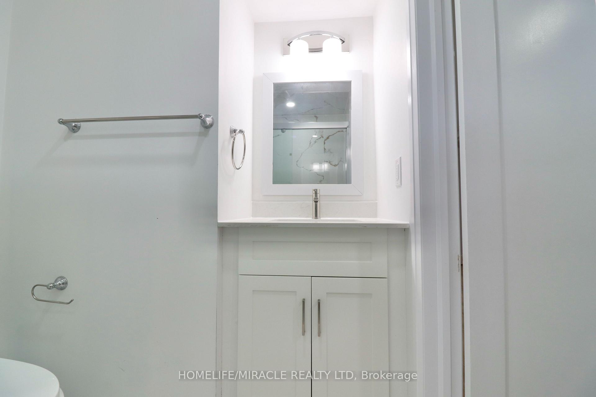Photo 72 of 354 Lee Circle, Waterloo — HOMEH