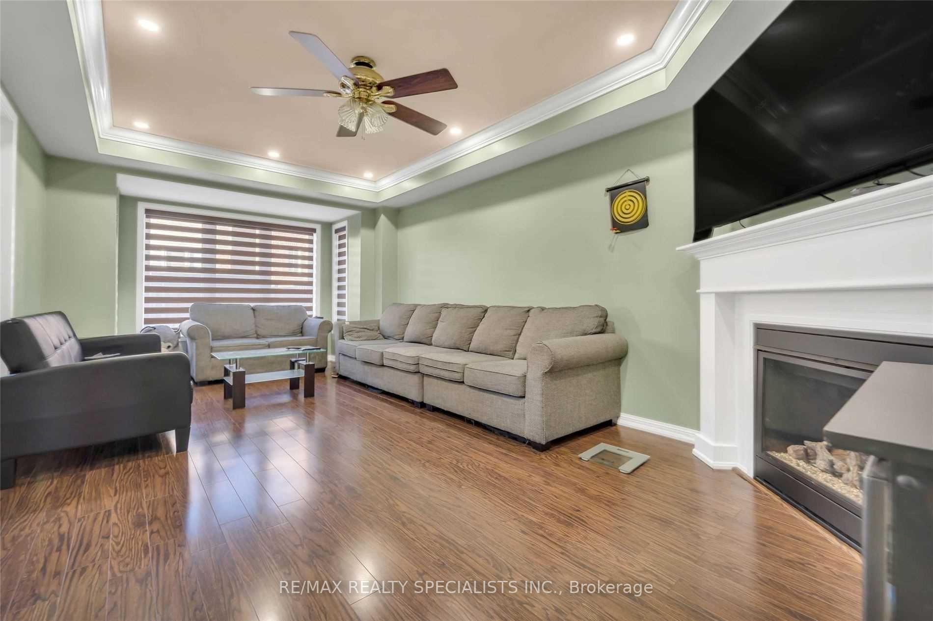 Photo 3 of Unit Main & 2ND, 7 Bonsai Lane, Brampton, Northwest Brampton — HOMEH