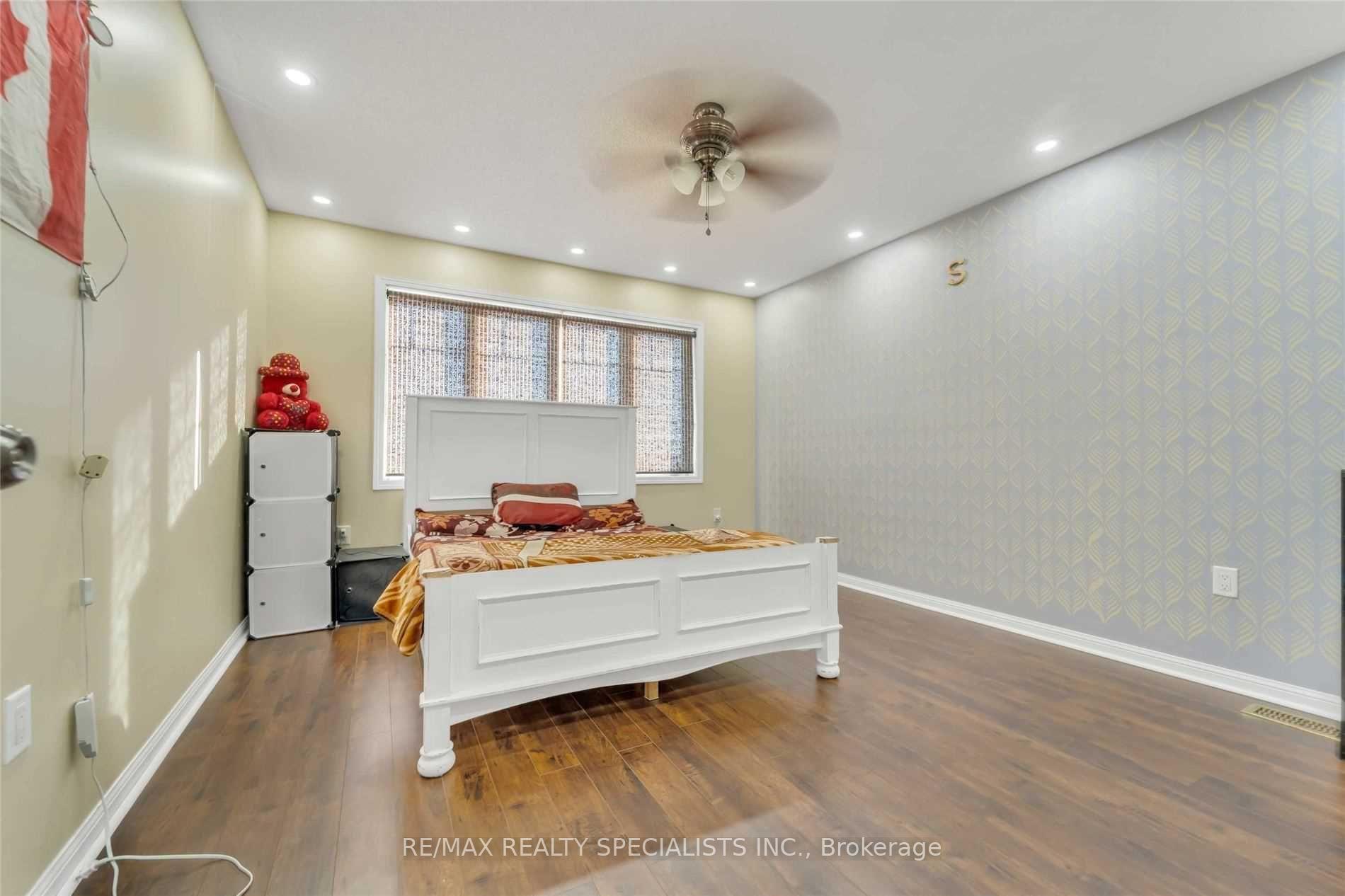 Photo 10 of Unit Main & 2ND, 7 Bonsai Lane, Brampton, Northwest Brampton — HOMEH