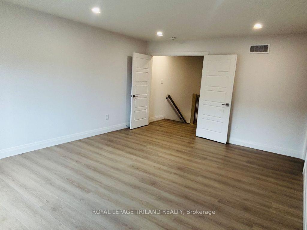 Photo 9 of Unit 2, 116 Fairview Avenue, St. Thomas — HOMEH