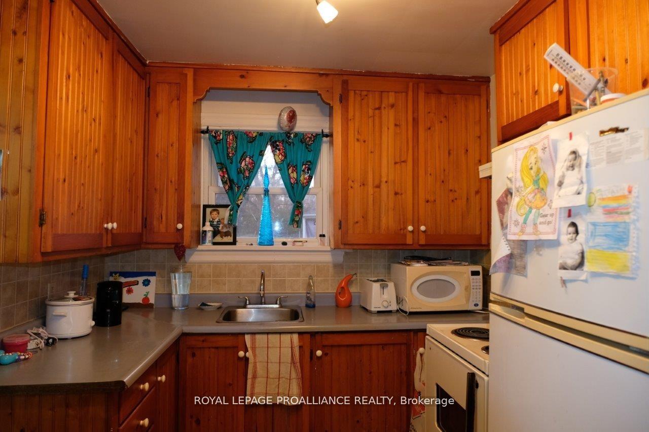 Photo 17 of 527 Front Street, Quinte West, Trenton Ward — HOMEH