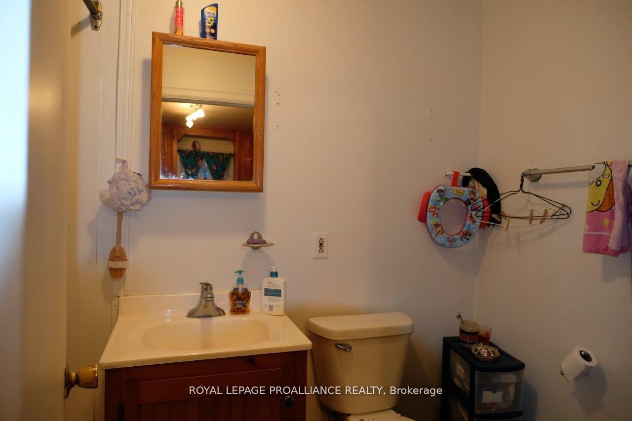 Photo 21 of 527 Front Street, Quinte West, Trenton Ward — HOMEH