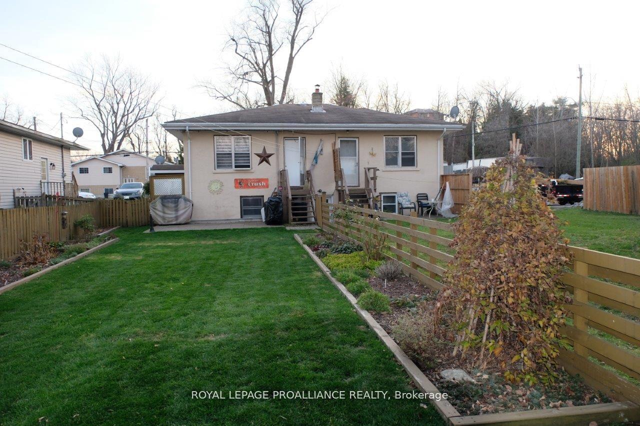 Photo 40 of 527 Front Street, Quinte West, Trenton Ward — HOMEH