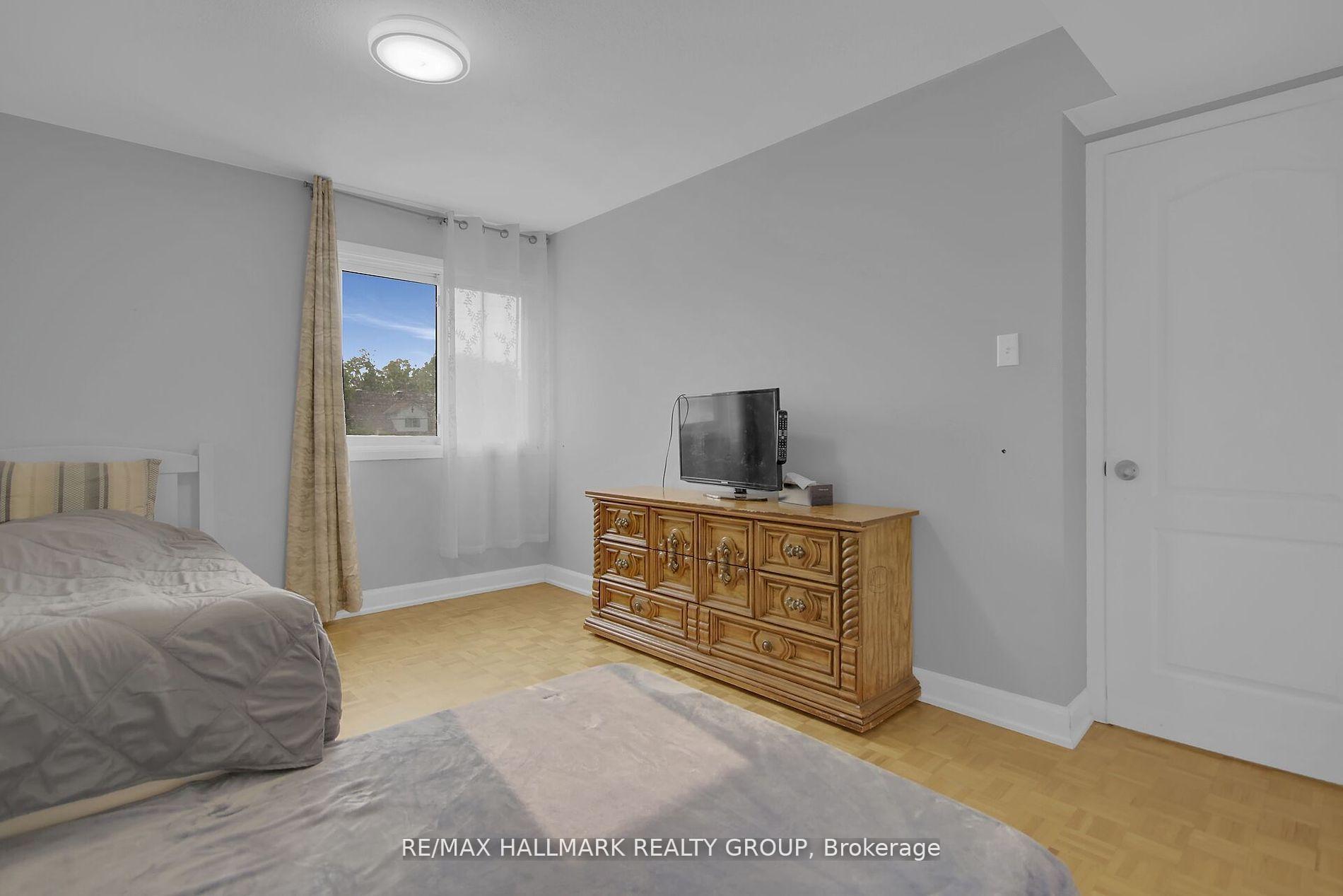Photo 30 of Unit 1, 1821 Walkley Road, Ottawa, Guildwood Estates - Urbandale Acres — HOMEH