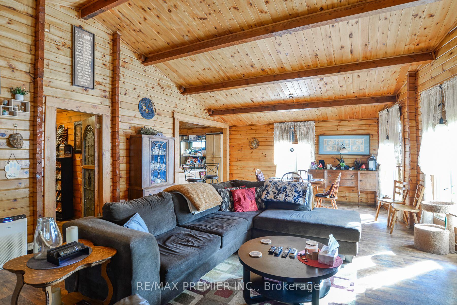 Photo 6 of 1515 11 Highway S, Gravenhurst, Morrison — HOMEH