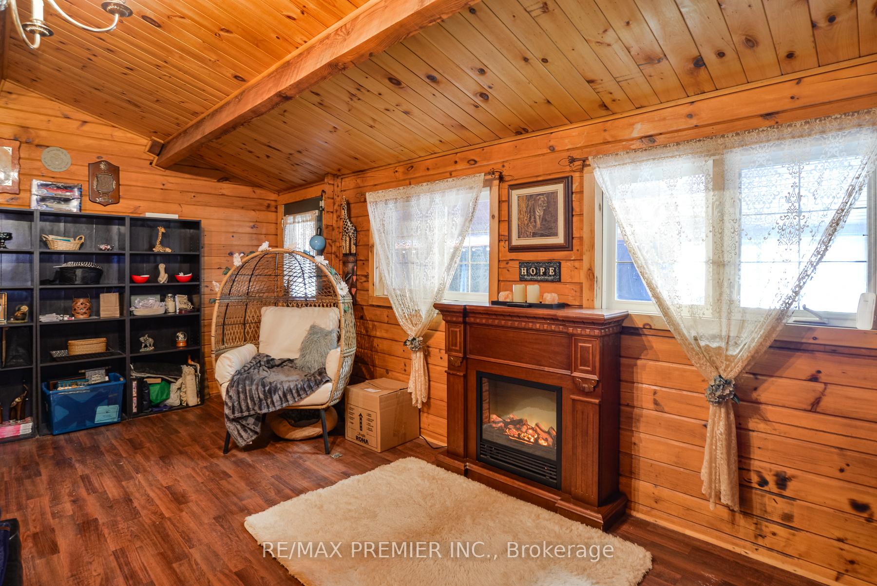 Photo 11 of 1515 11 Highway S, Gravenhurst, Morrison — HOMEH