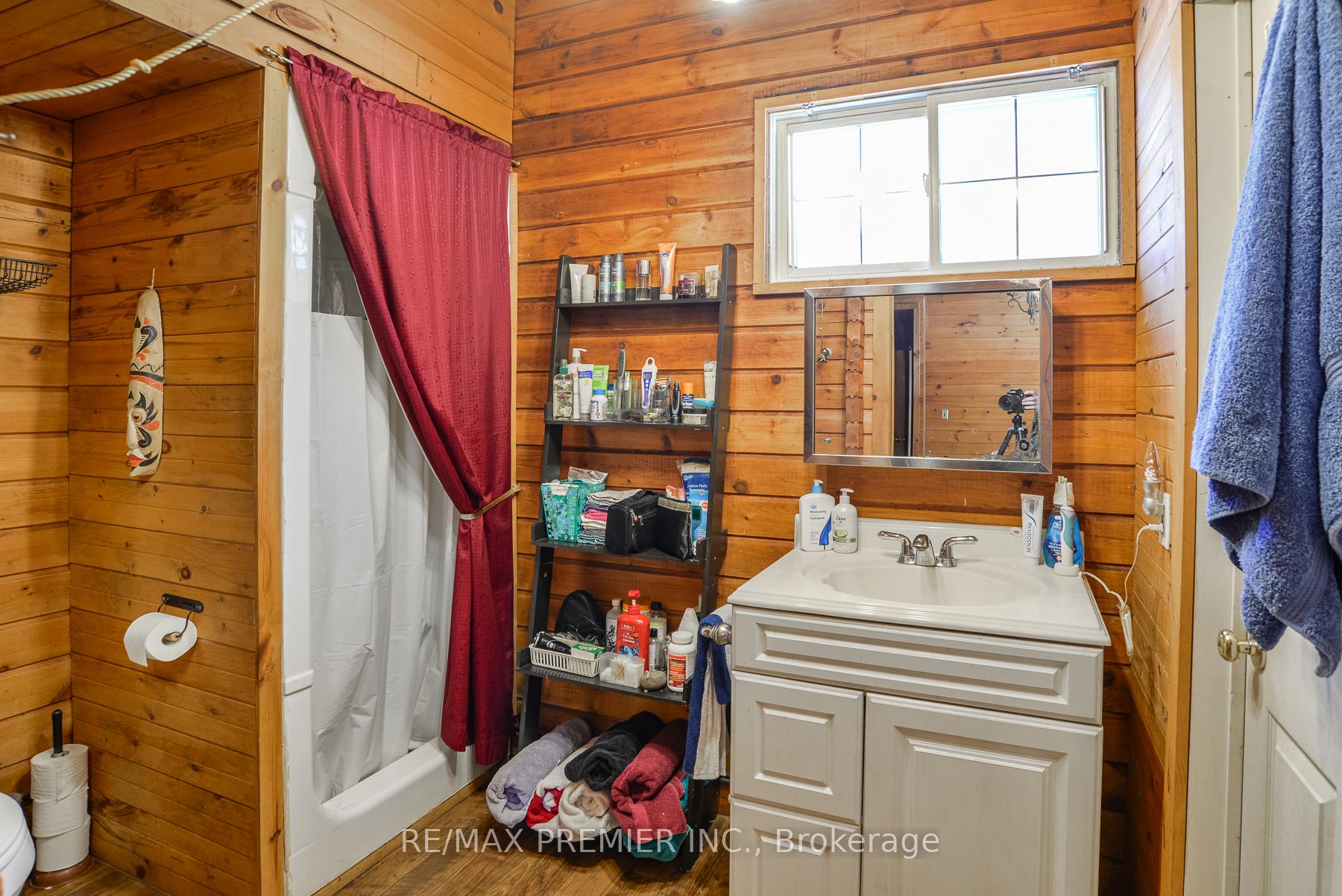 Photo 15 of 1515 11 Highway S, Gravenhurst, Morrison — HOMEH