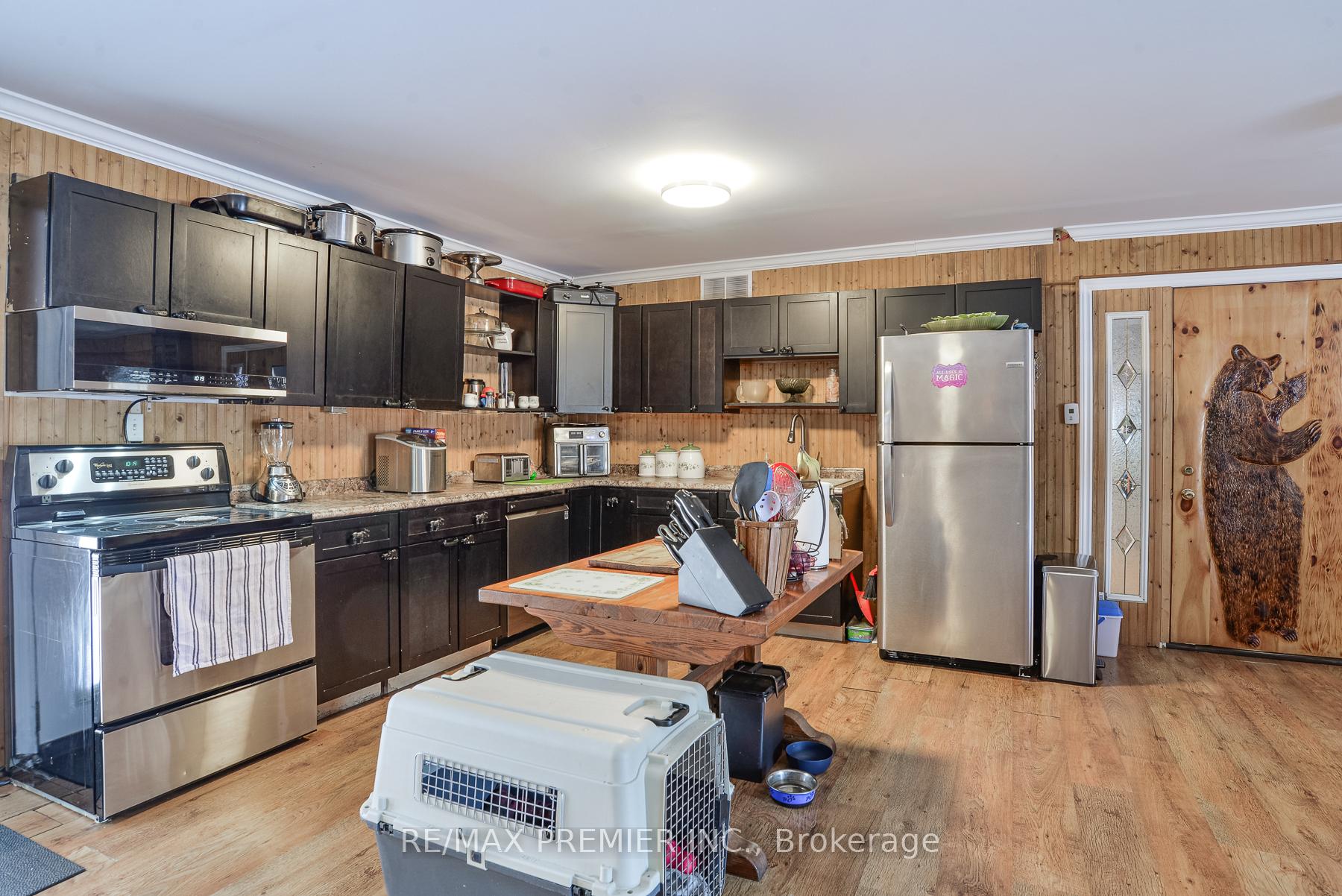 Photo 17 of 1515 11 Highway S, Gravenhurst, Morrison — HOMEH